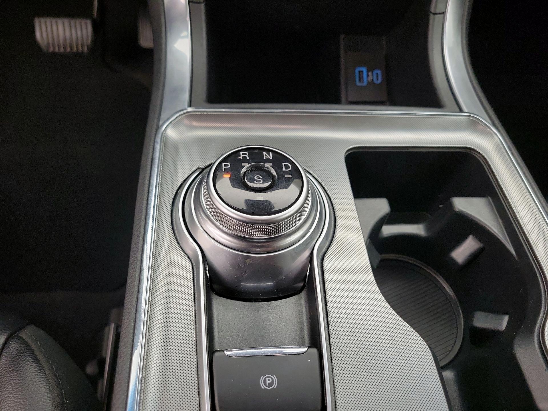 Thumbnail: 2024 Ford Edge - 17