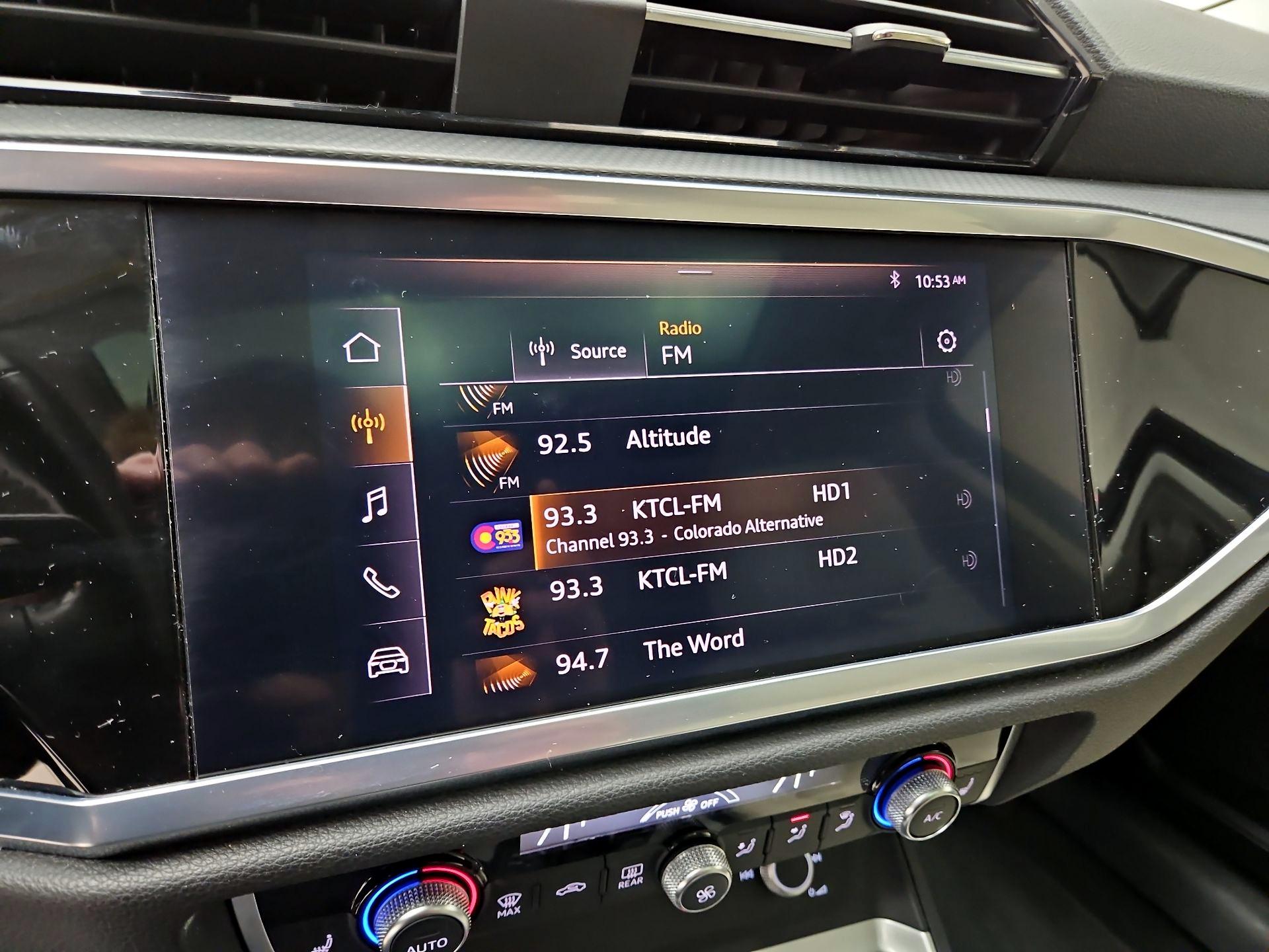 Thumbnail: 2020 Audi Q3 - 13
