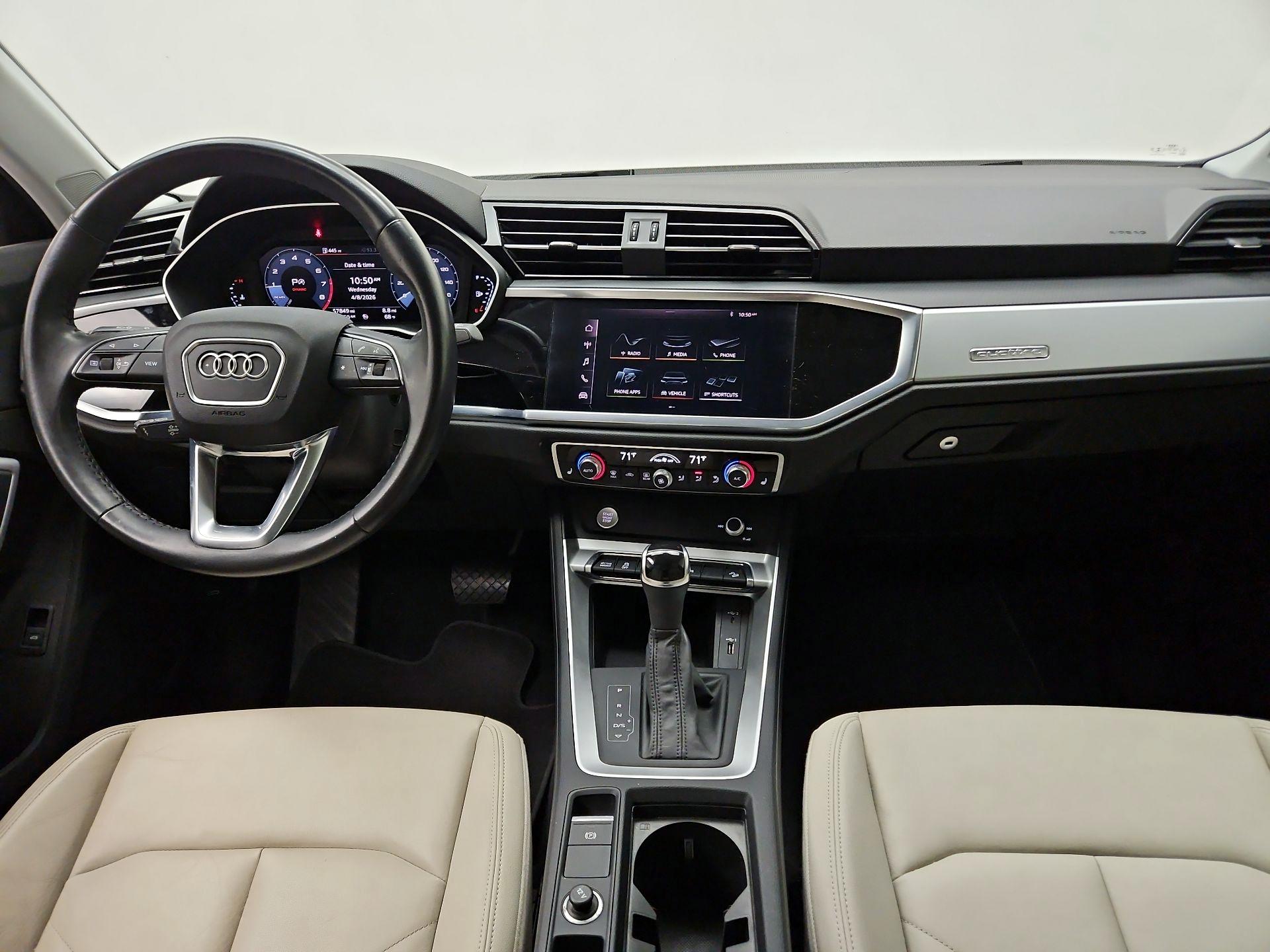 Thumbnail: 2020 Audi Q3 - 8