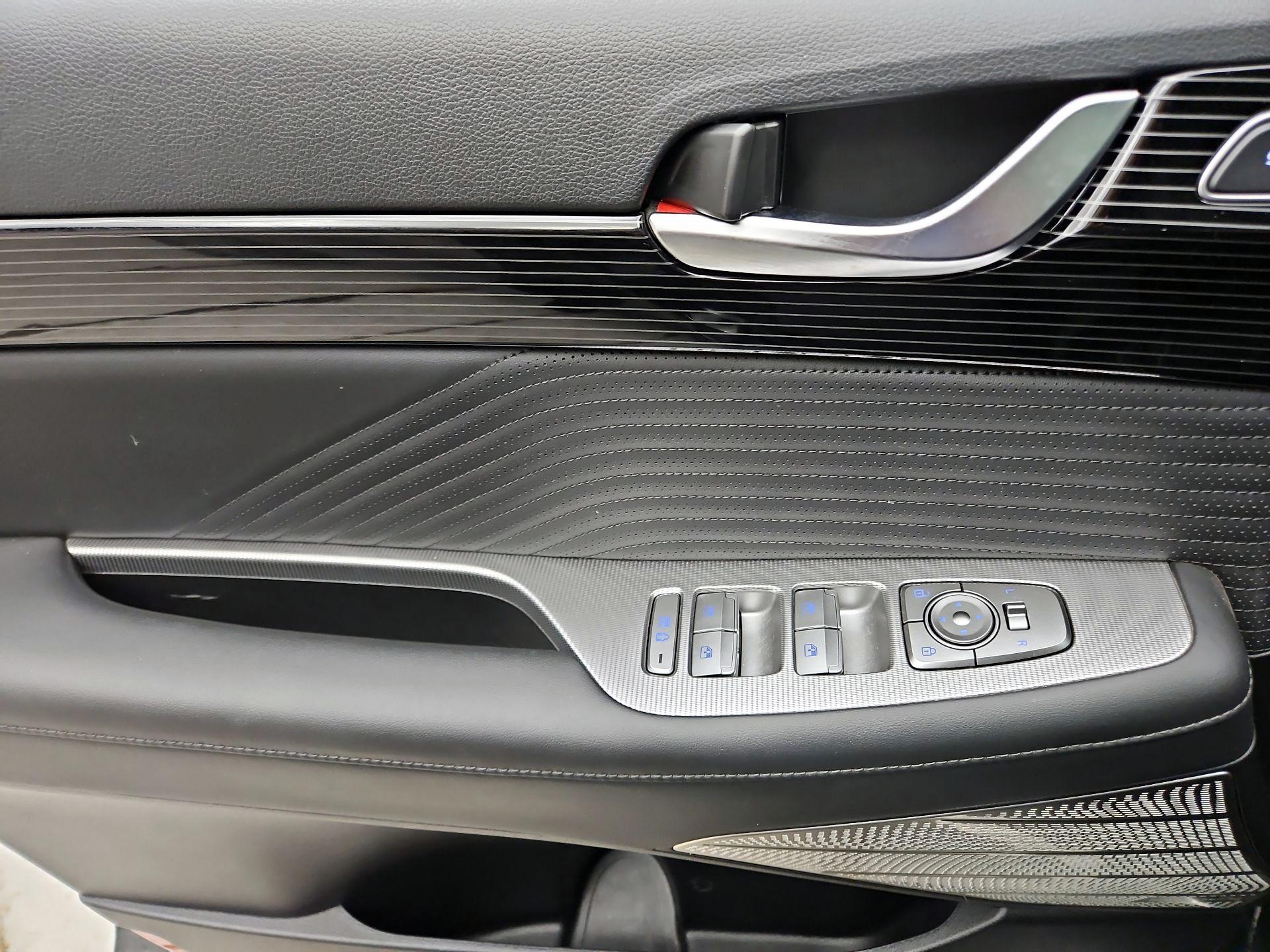 Thumbnail: 2023 Hyundai Palisade - 12