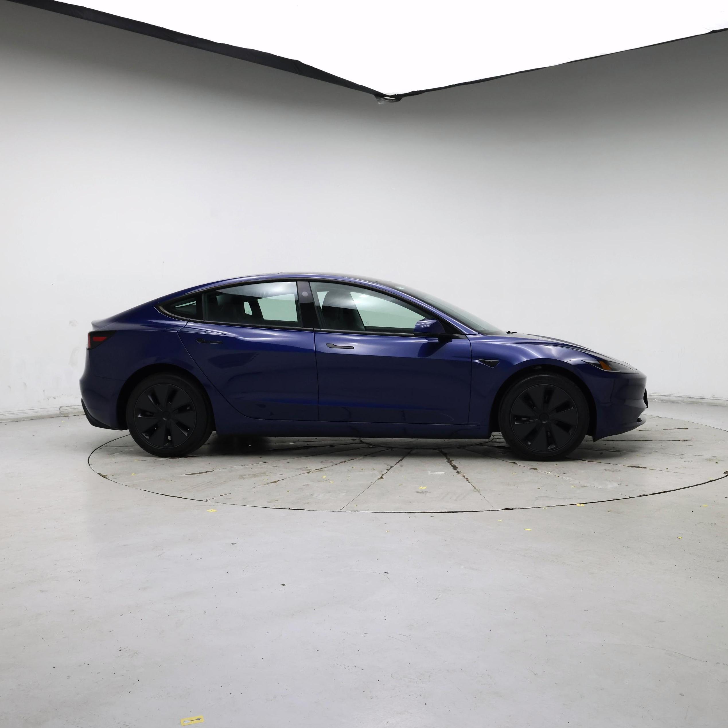 Thumbnail: 2025 Tesla Model 3 - 7