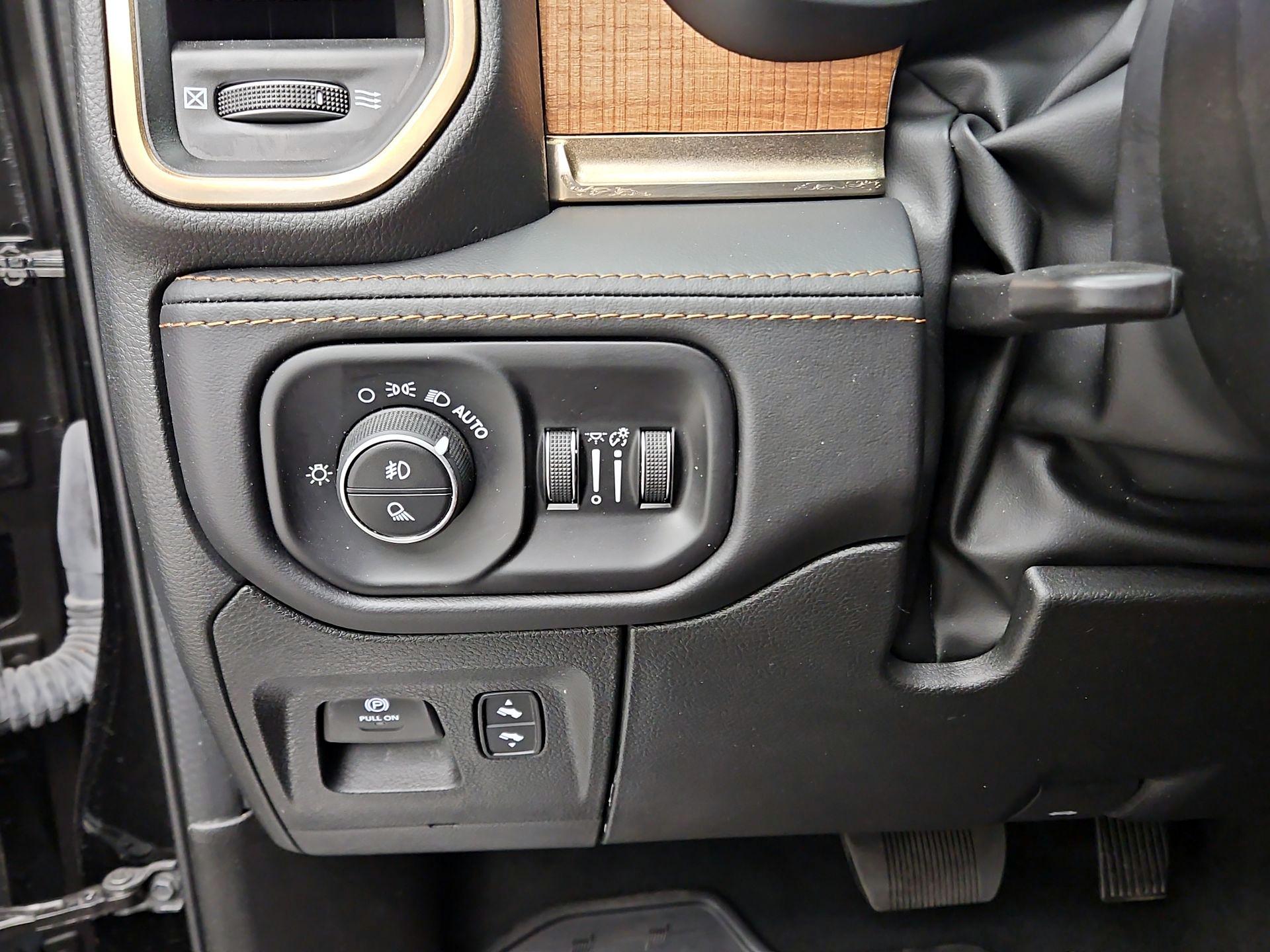 Thumbnail: 2024 RAM 1500 - 11