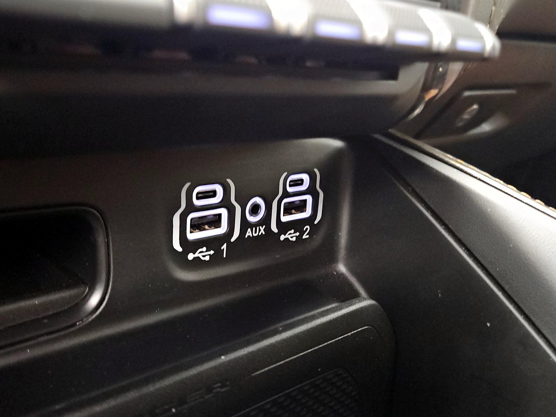 Thumbnail: 2024 RAM 1500 - 17