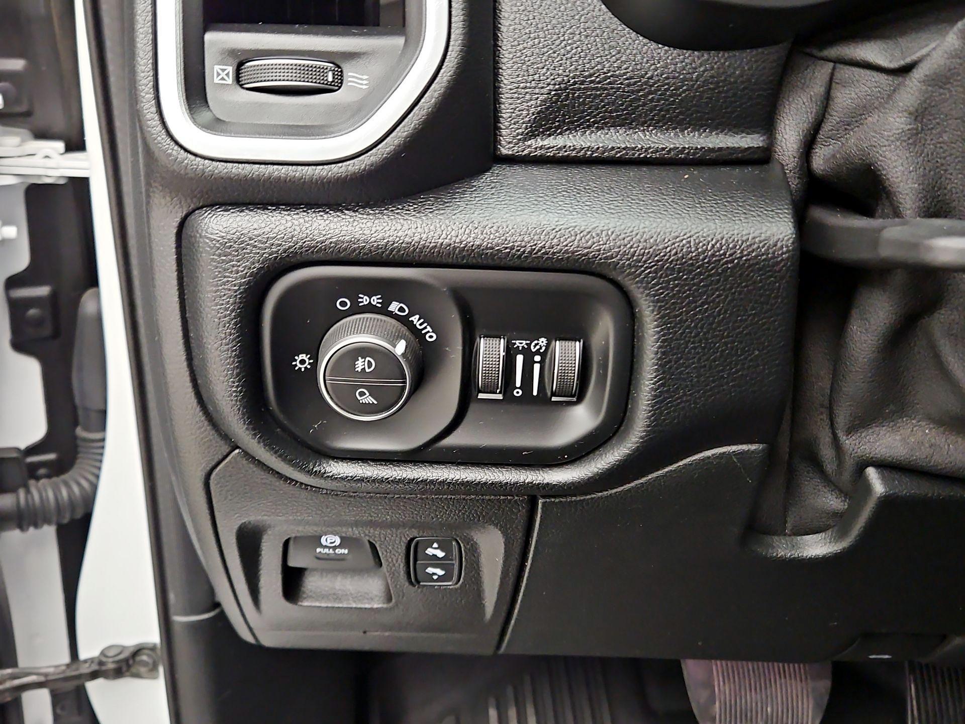 Thumbnail: 2020 RAM 1500 - 13