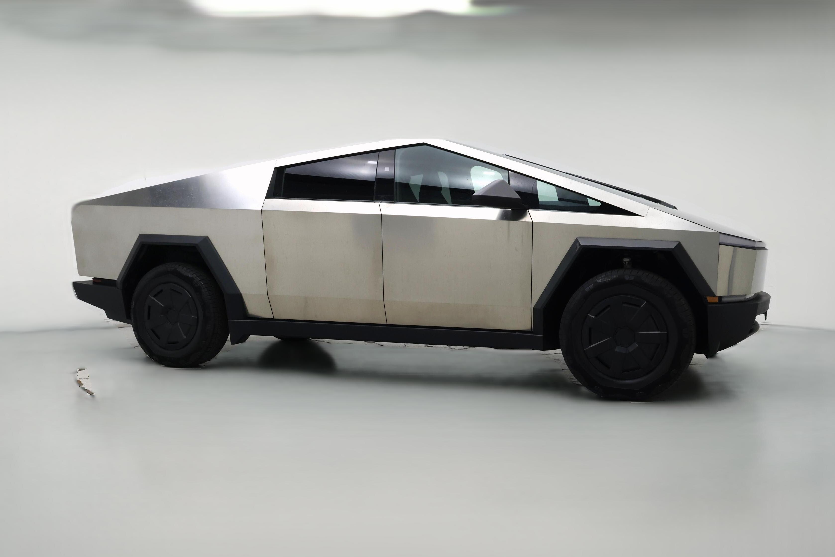 Thumbnail: 2024 Tesla Cybertruck - 1