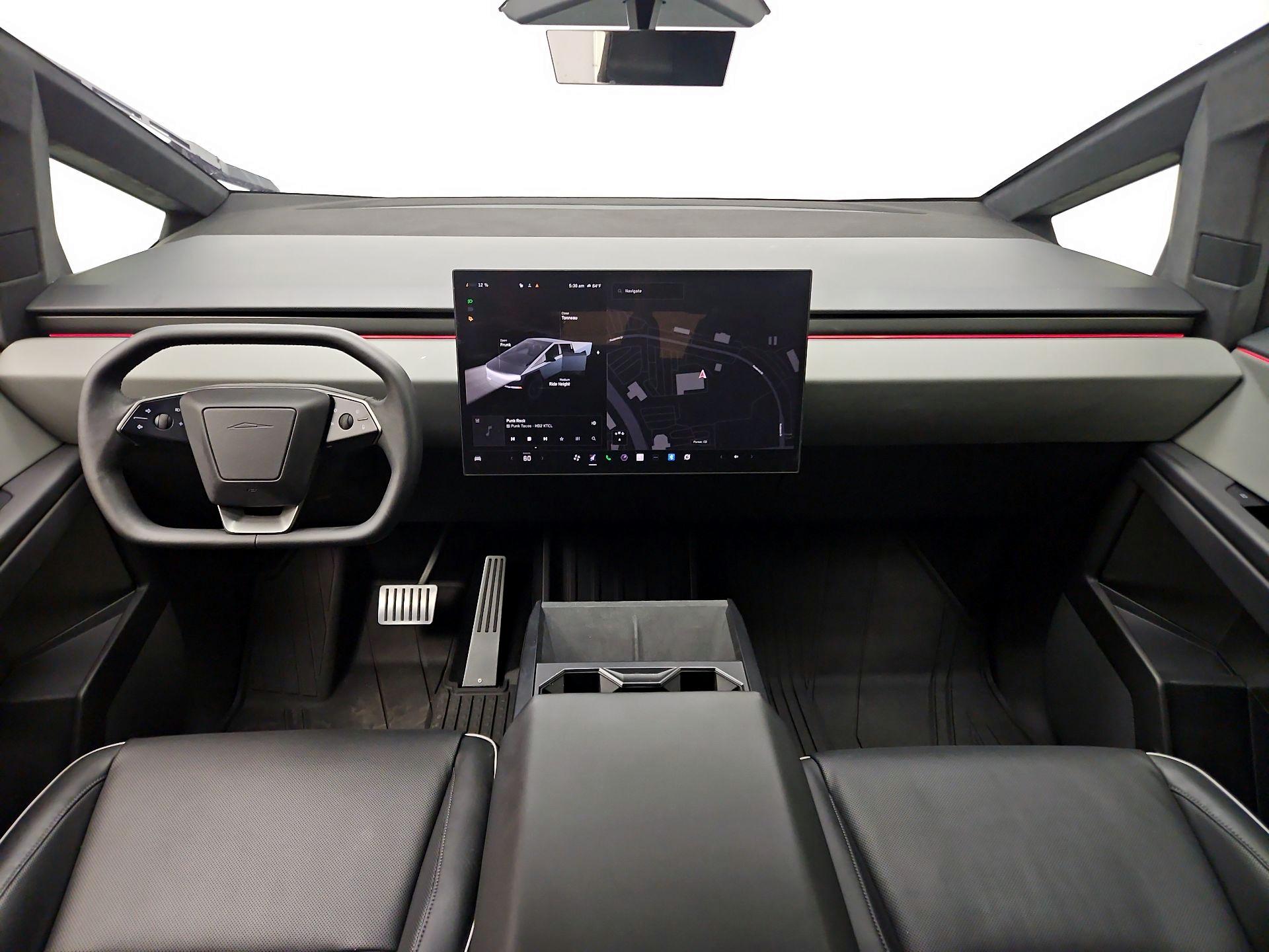 Thumbnail: 2024 Tesla Cybertruck - 9