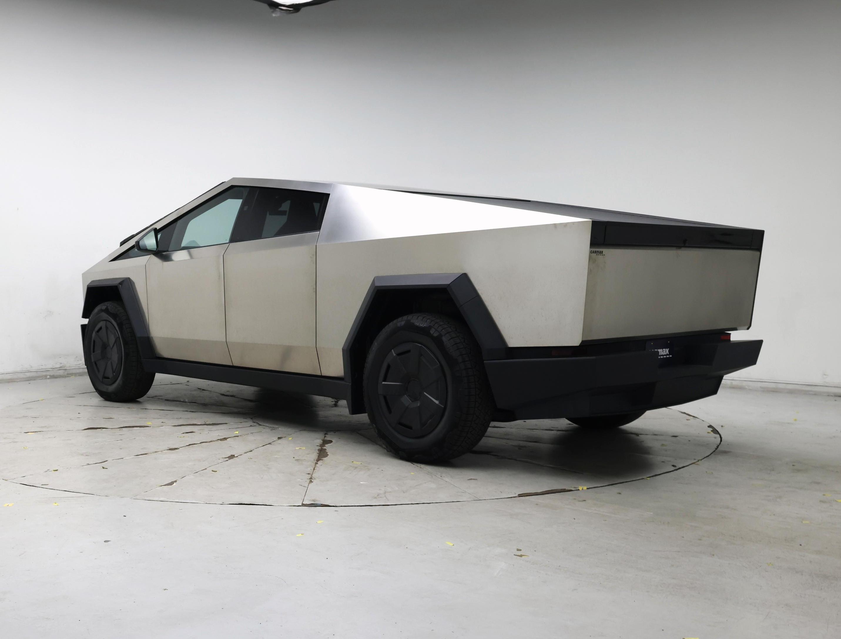 Thumbnail: 2024 Tesla Cybertruck - 6