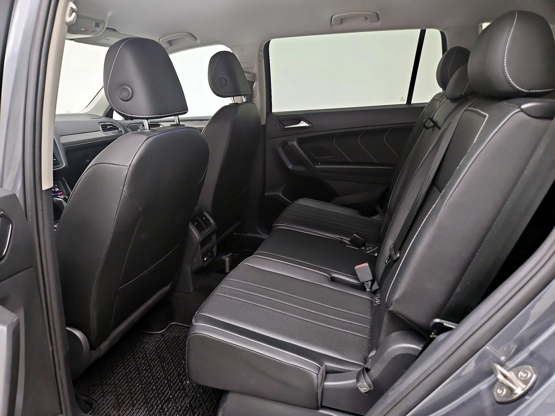 Thumbnail: 2023 Volkswagen Tiguan - 19