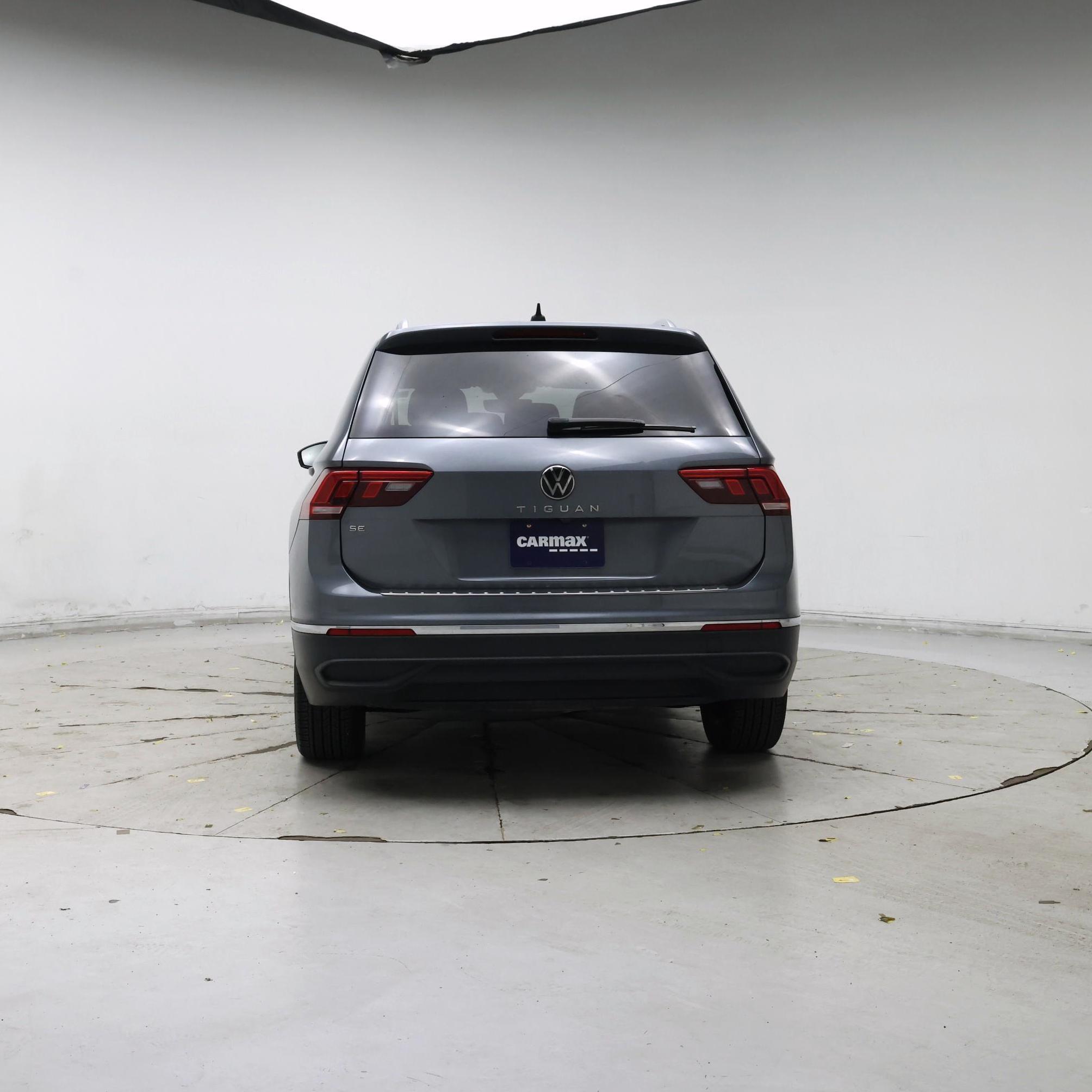 Thumbnail: 2023 Volkswagen Tiguan - 6