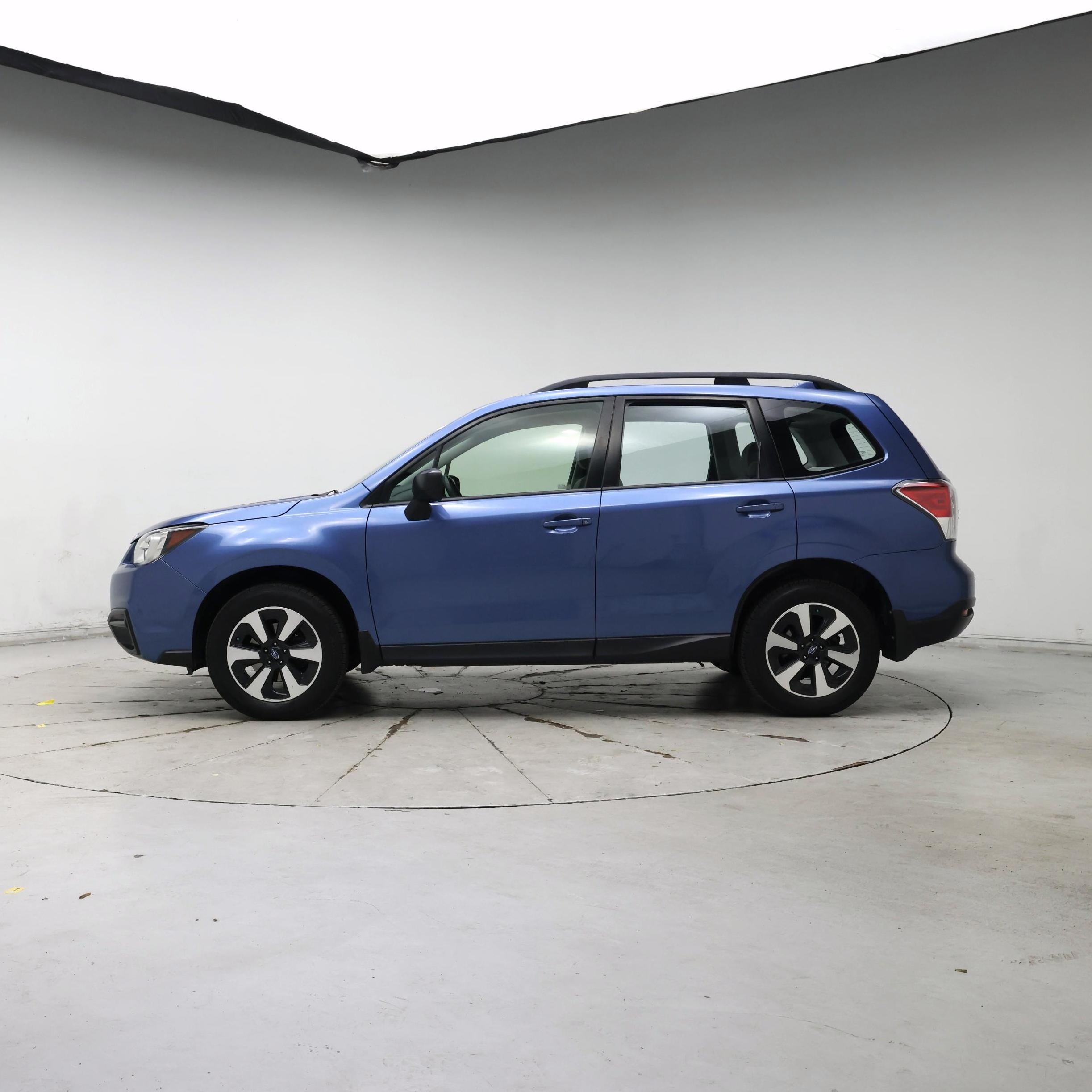 Thumbnail: 2017 Subaru Forester - 3