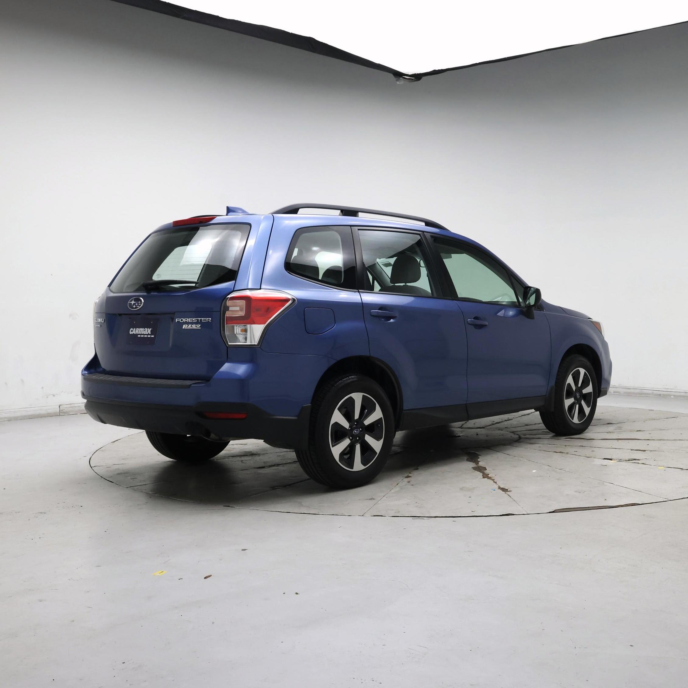 Thumbnail: 2017 Subaru Forester - 8