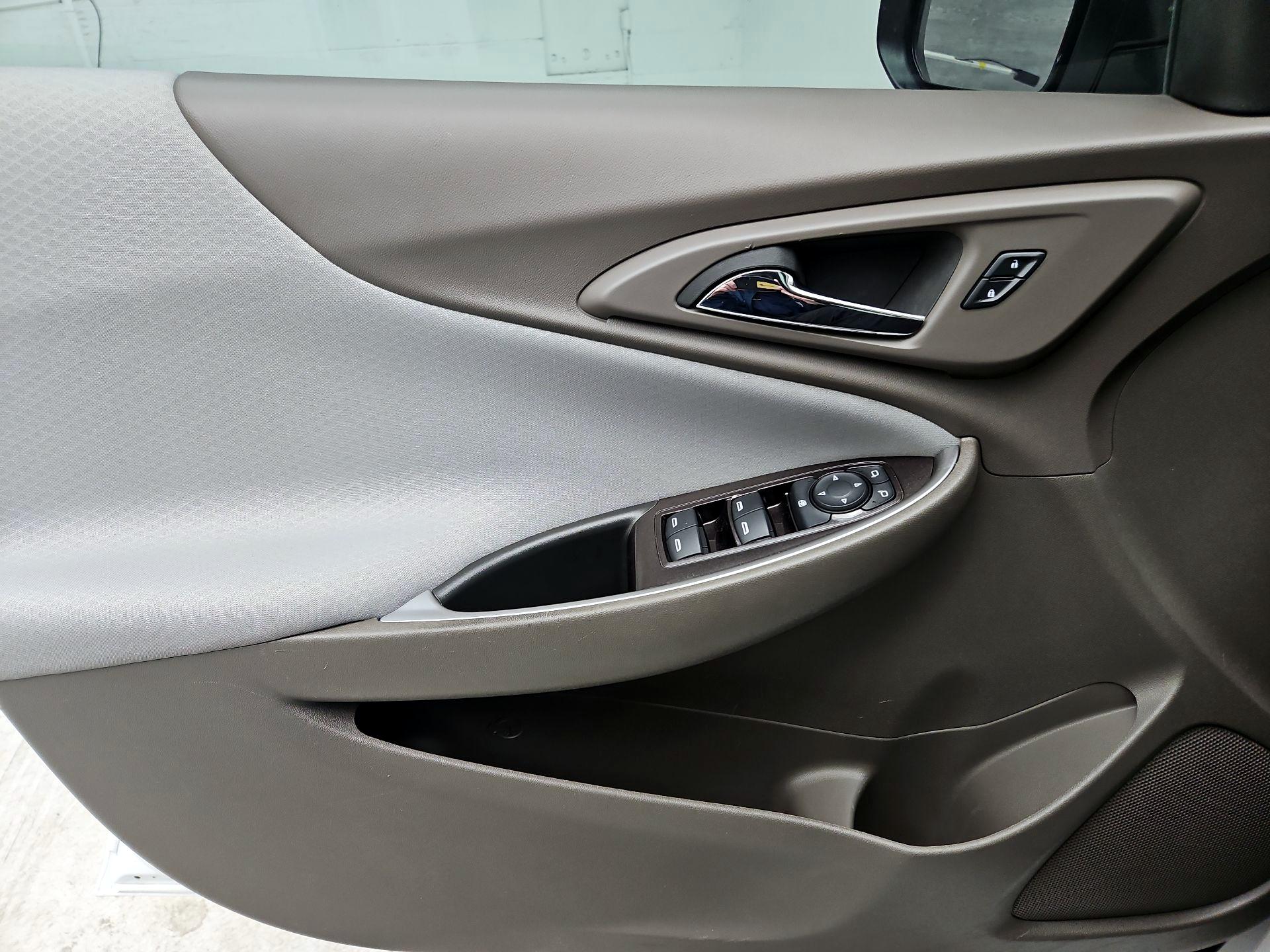 Thumbnail: 2024 Chevrolet Malibu - 12