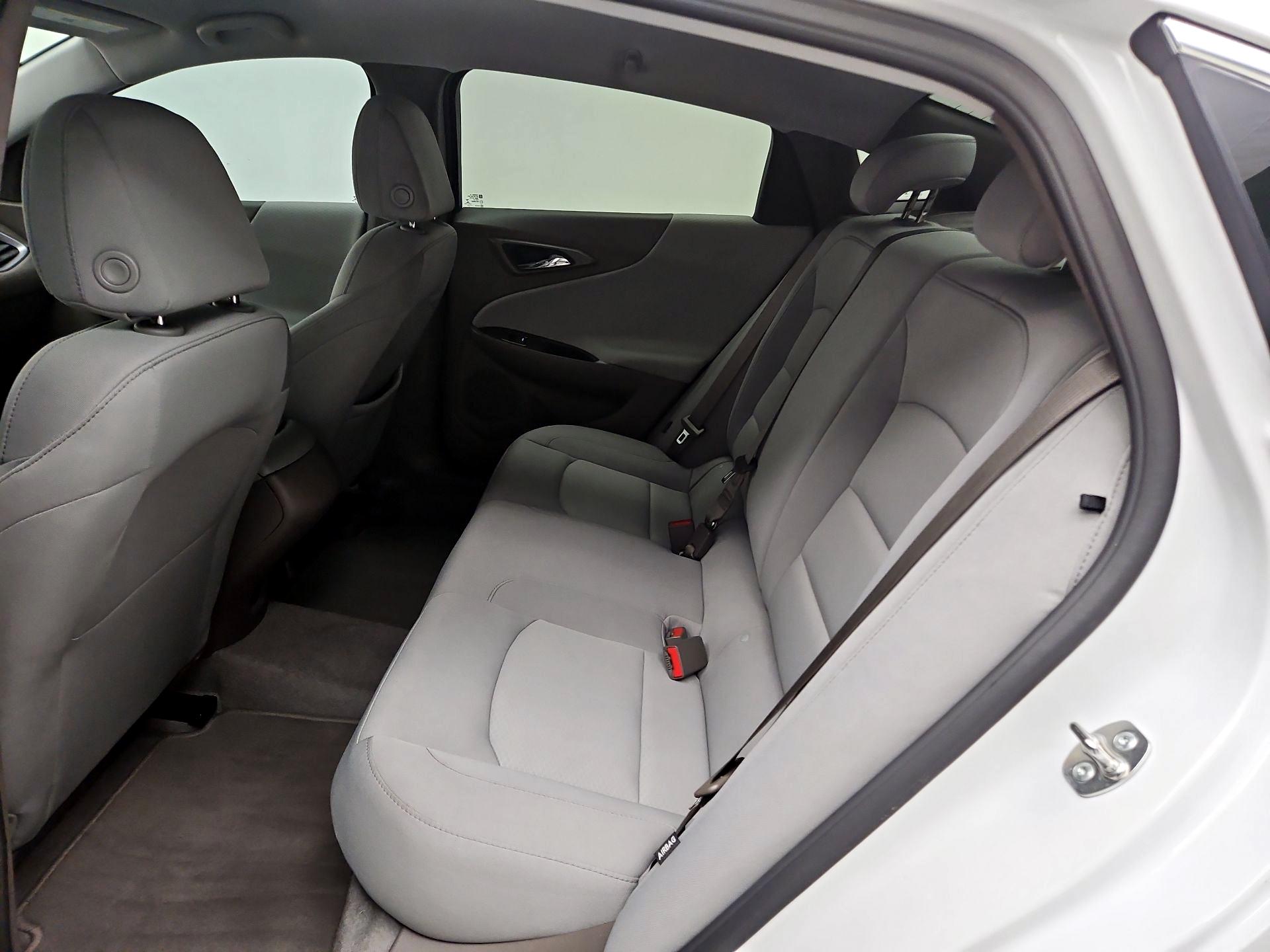 Thumbnail: 2024 Chevrolet Malibu - 19