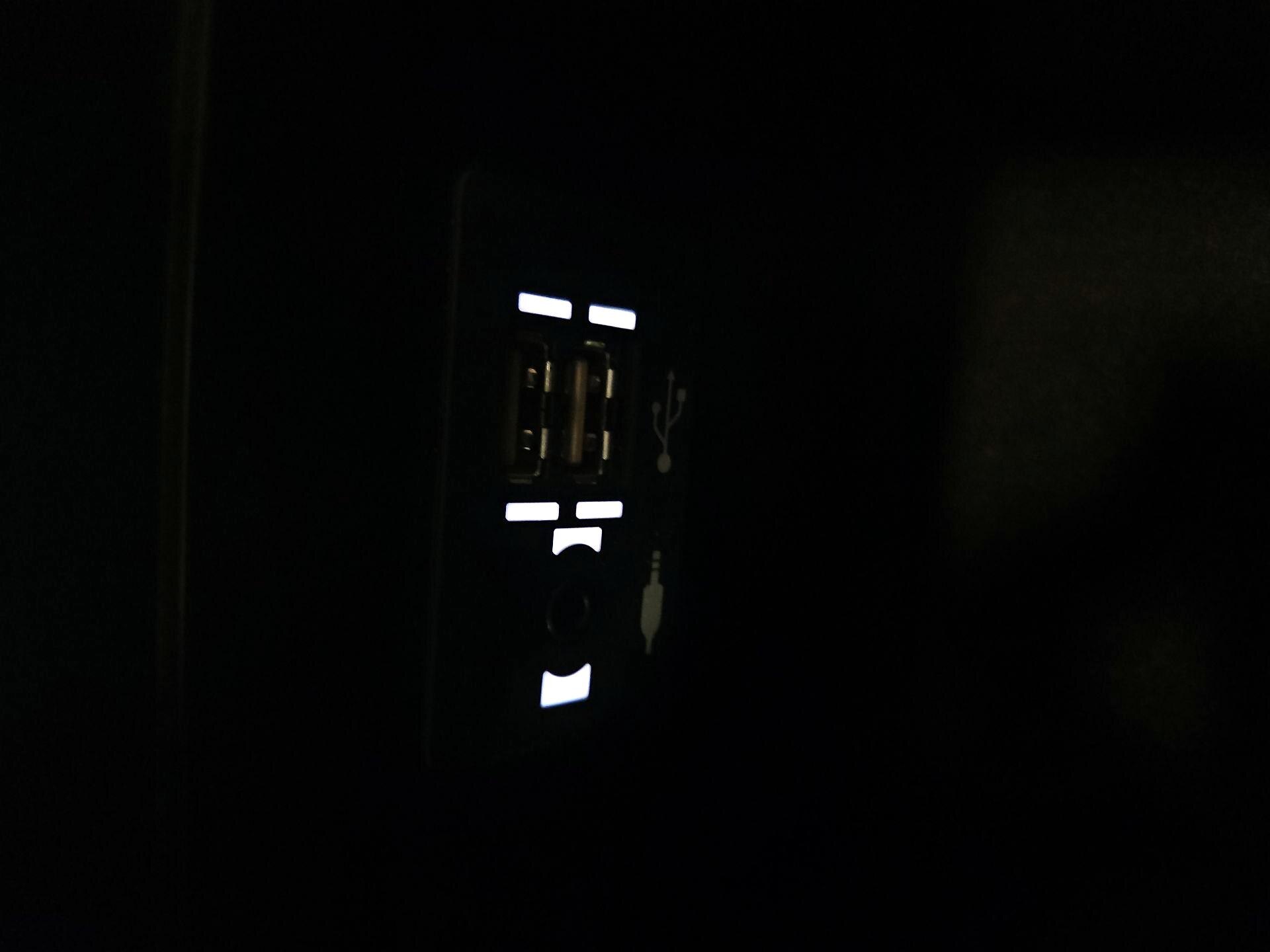 Thumbnail: 2020 Lexus UX - 18