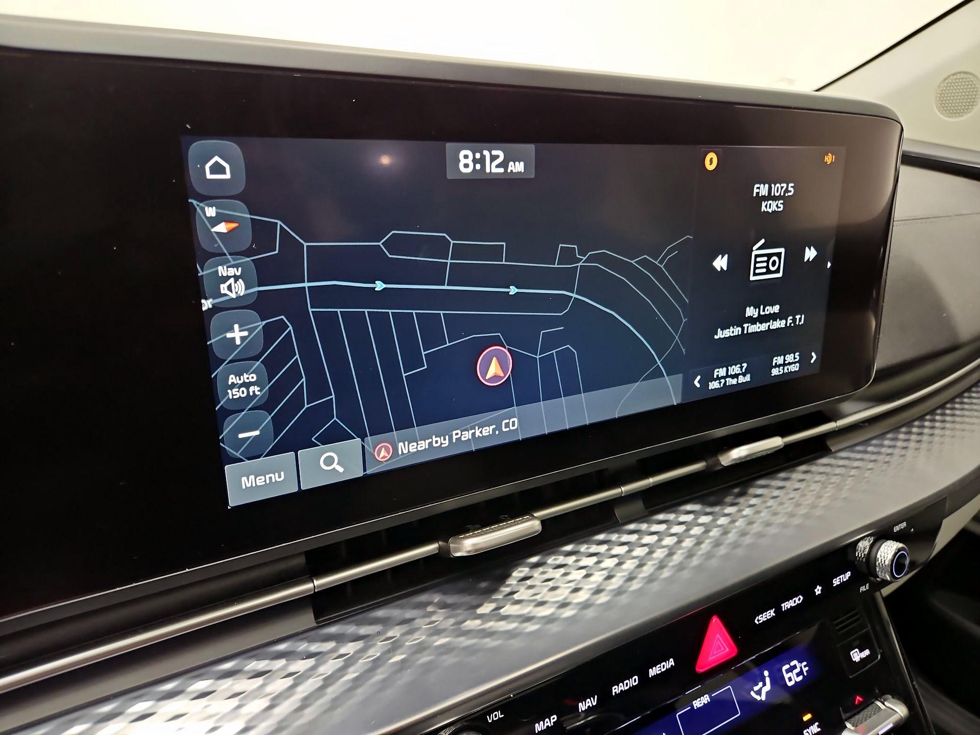 Thumbnail: 2023 Kia Carnival - 14