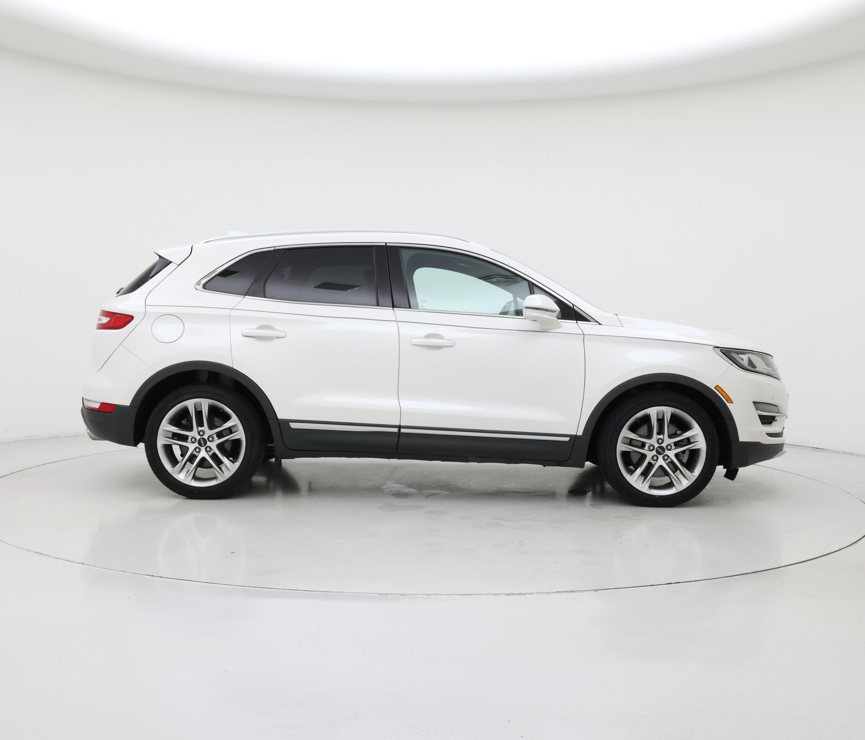 Thumbnail: 2015 Lincoln MKC - 7