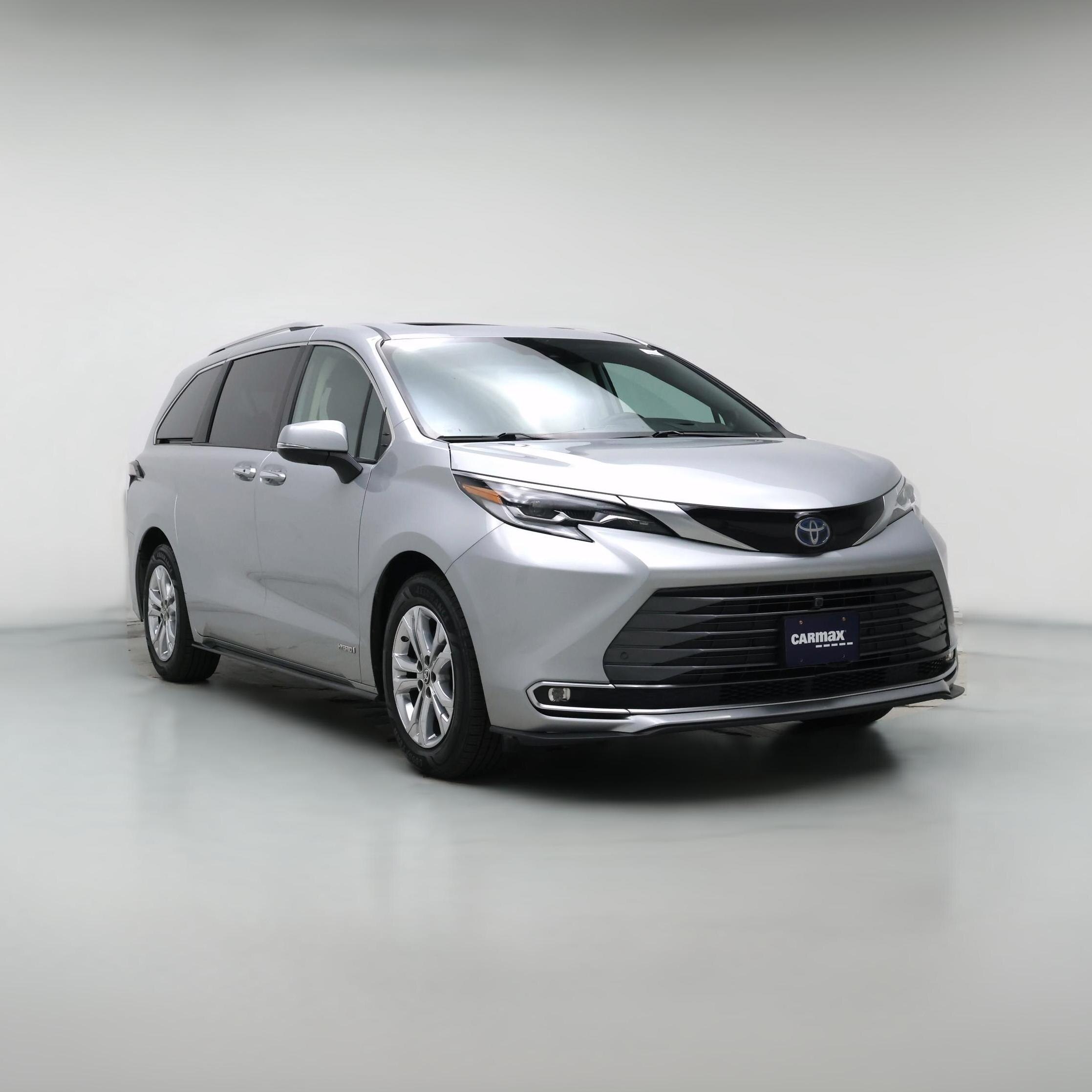 Thumbnail: 2021 Toyota Sienna - 1