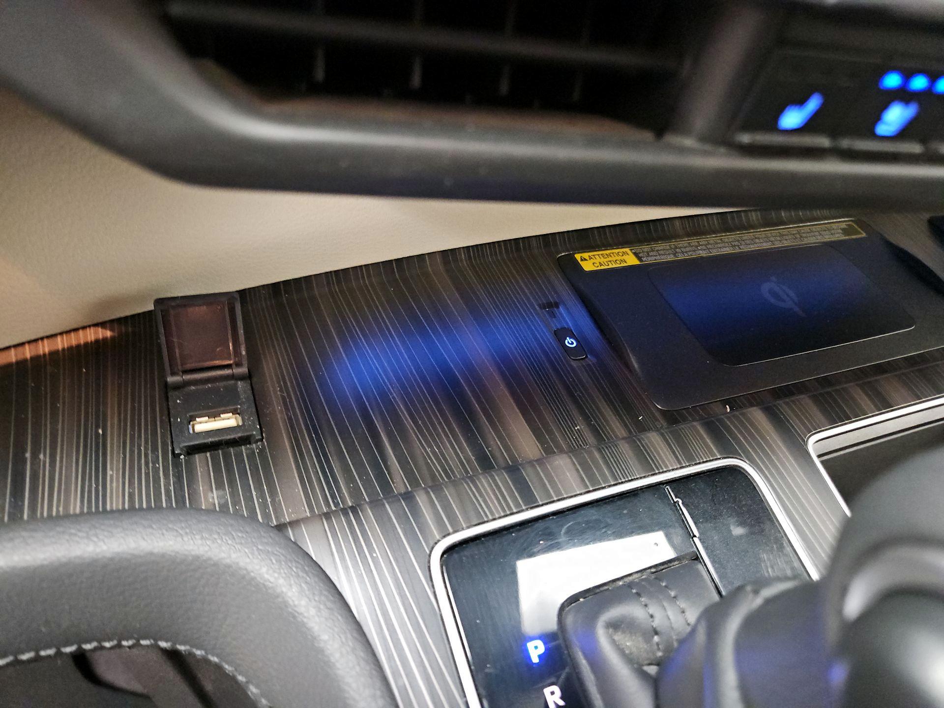 Thumbnail: 2021 Toyota Sienna - 19