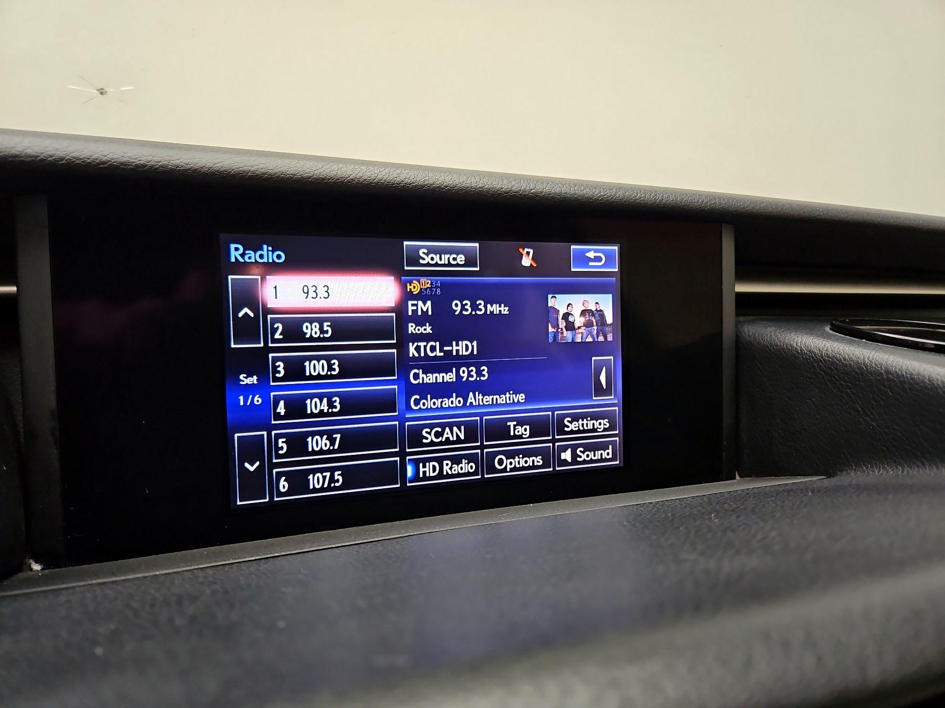 Thumbnail: 2014 Lexus IS - 16