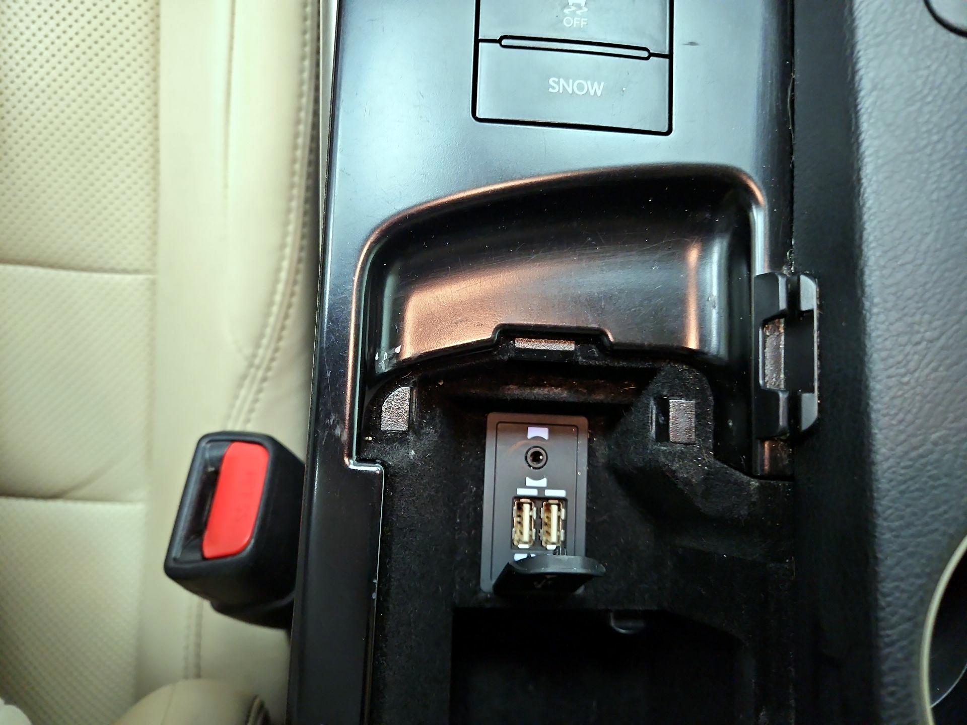 Thumbnail: 2014 Lexus IS - 19