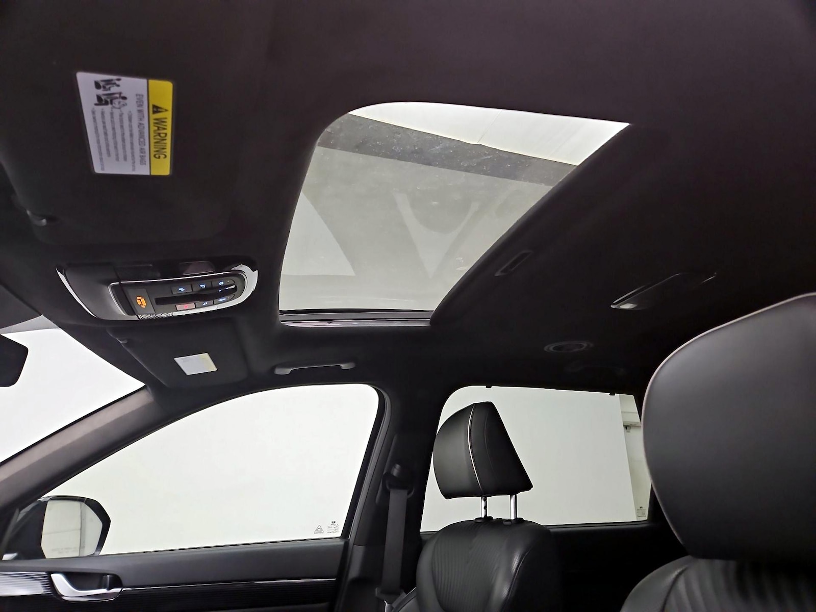 Sunroof(s) & Skylight(s)