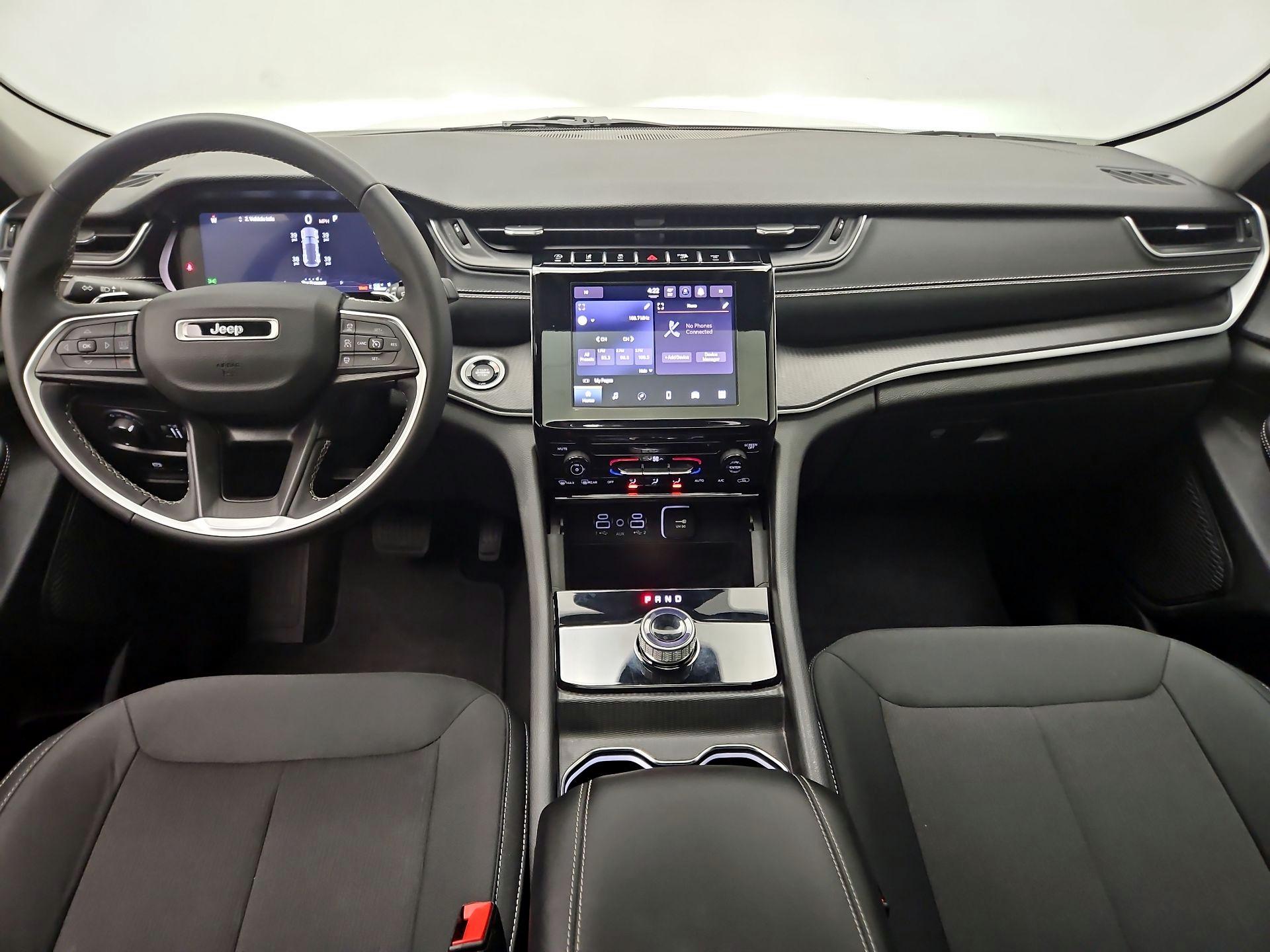 Thumbnail: 2024 Jeep Grand Cherokee - 9