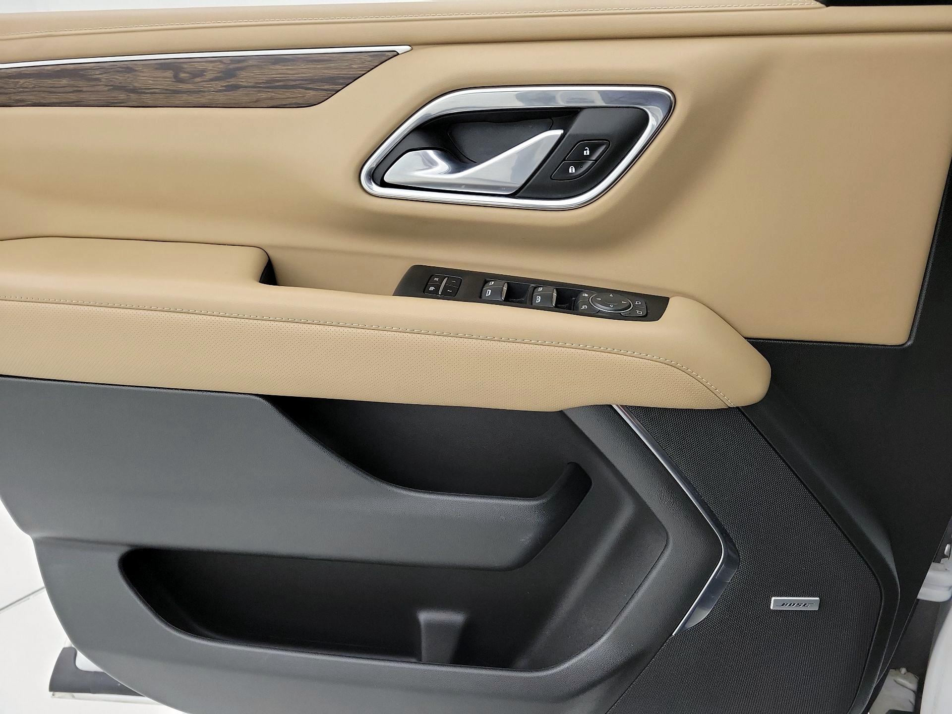 Thumbnail: 2022 Chevrolet Suburban - 12