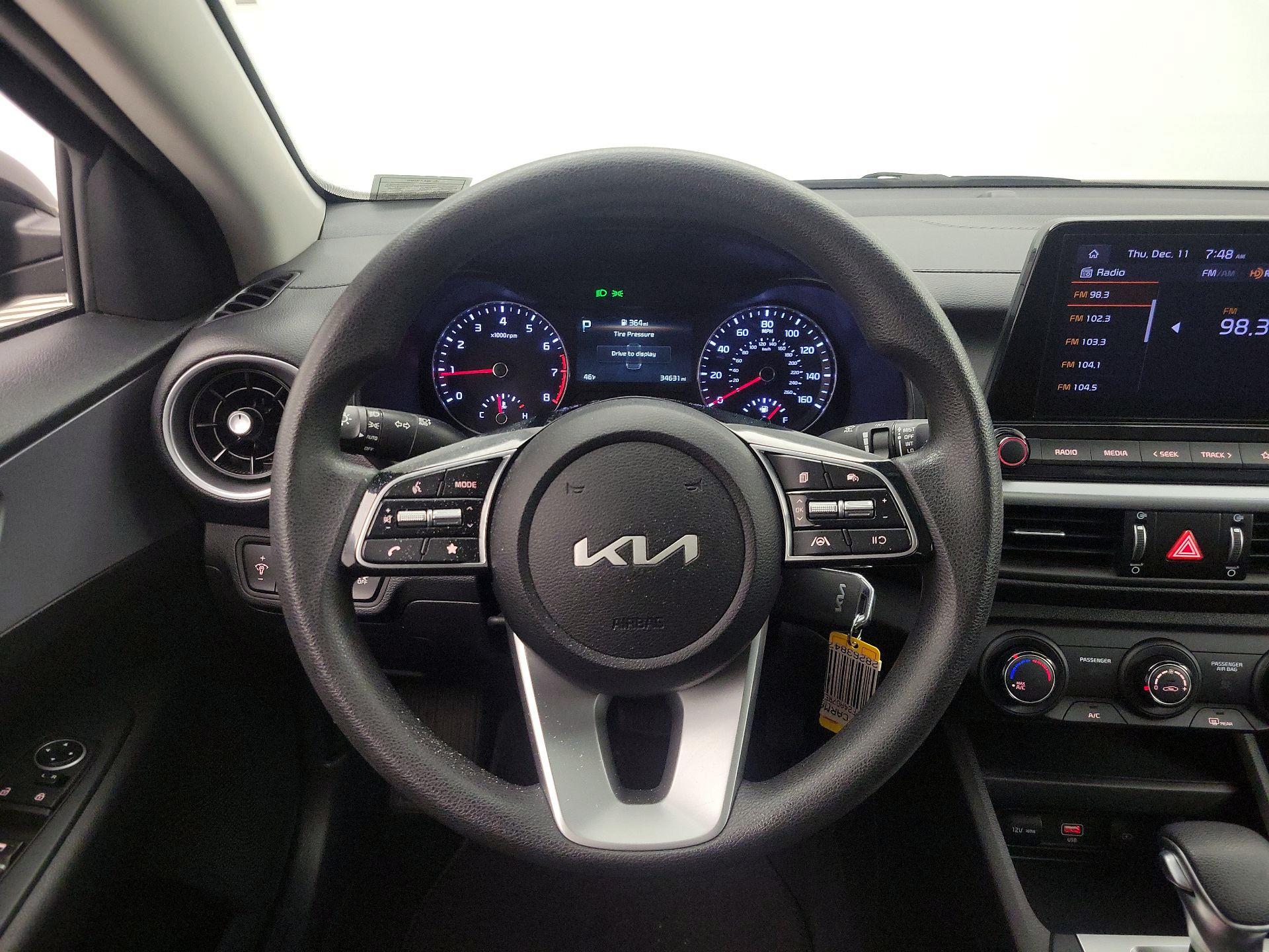 Thumbnail: 2024 Kia Forte - 10