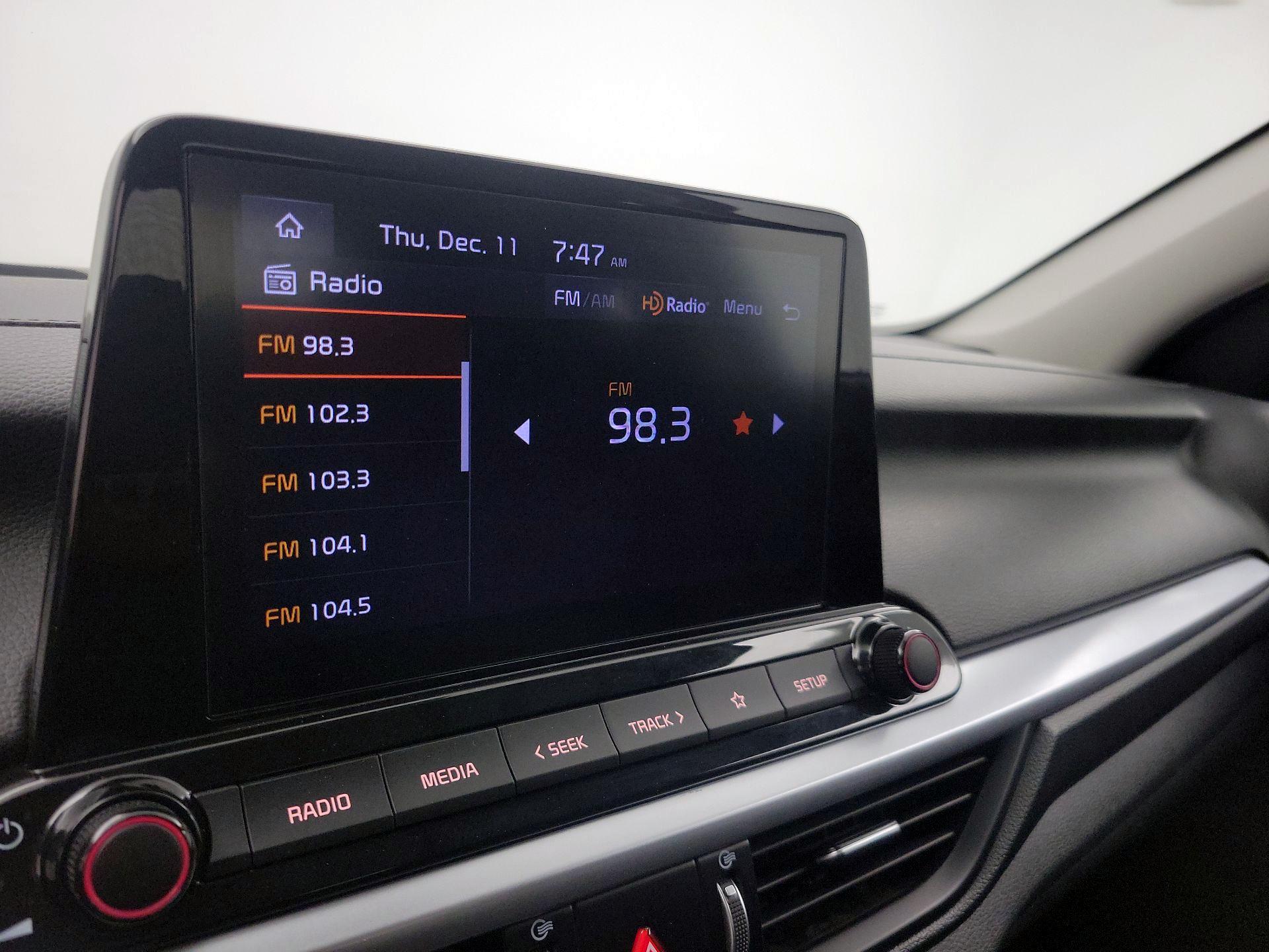 Thumbnail: 2024 Kia Forte - 15