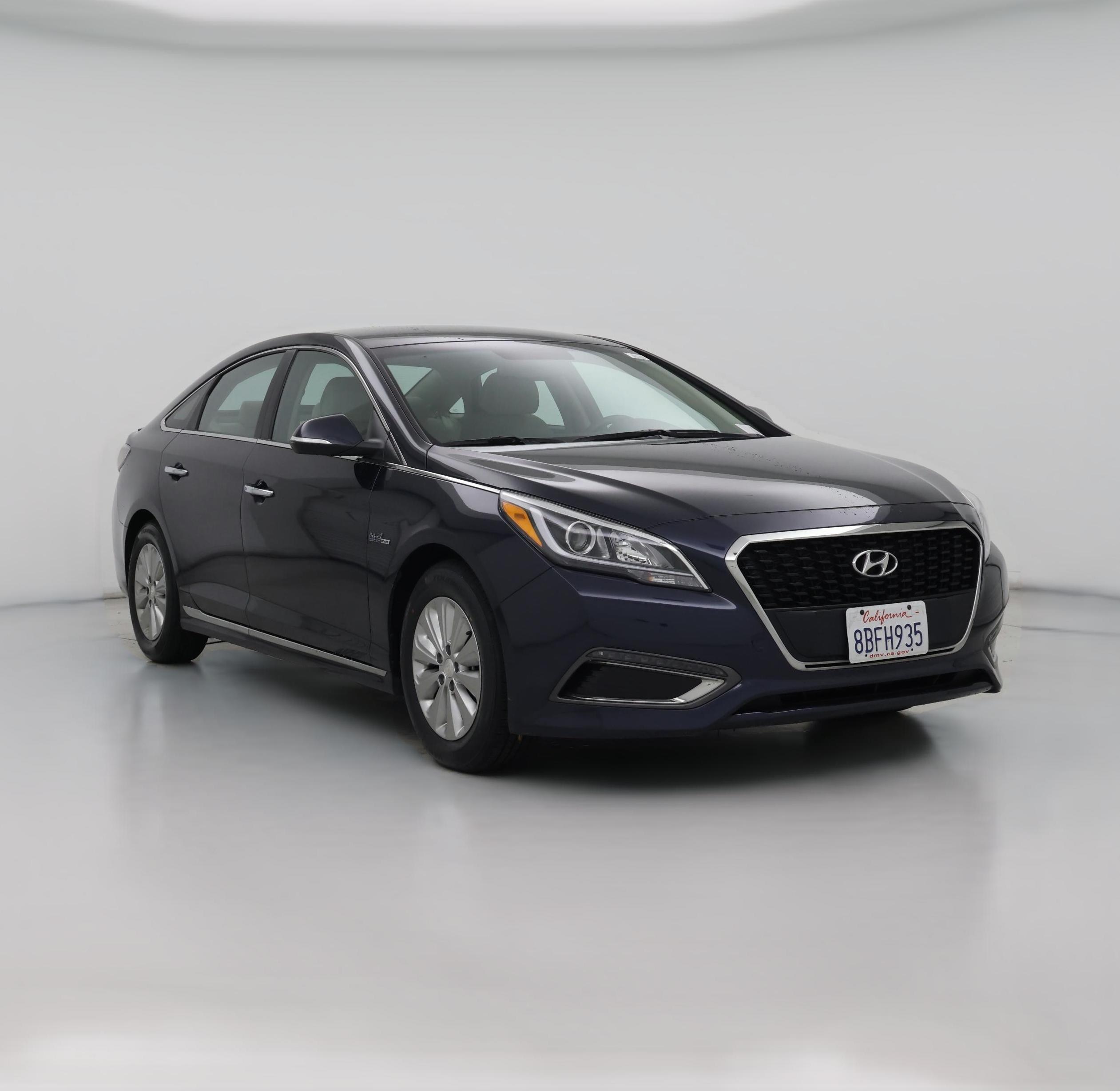 Thumbnail: 2017 Hyundai Sonata - 1