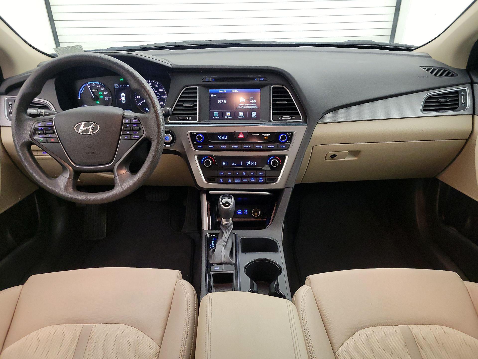 Thumbnail: 2017 Hyundai Sonata - 9