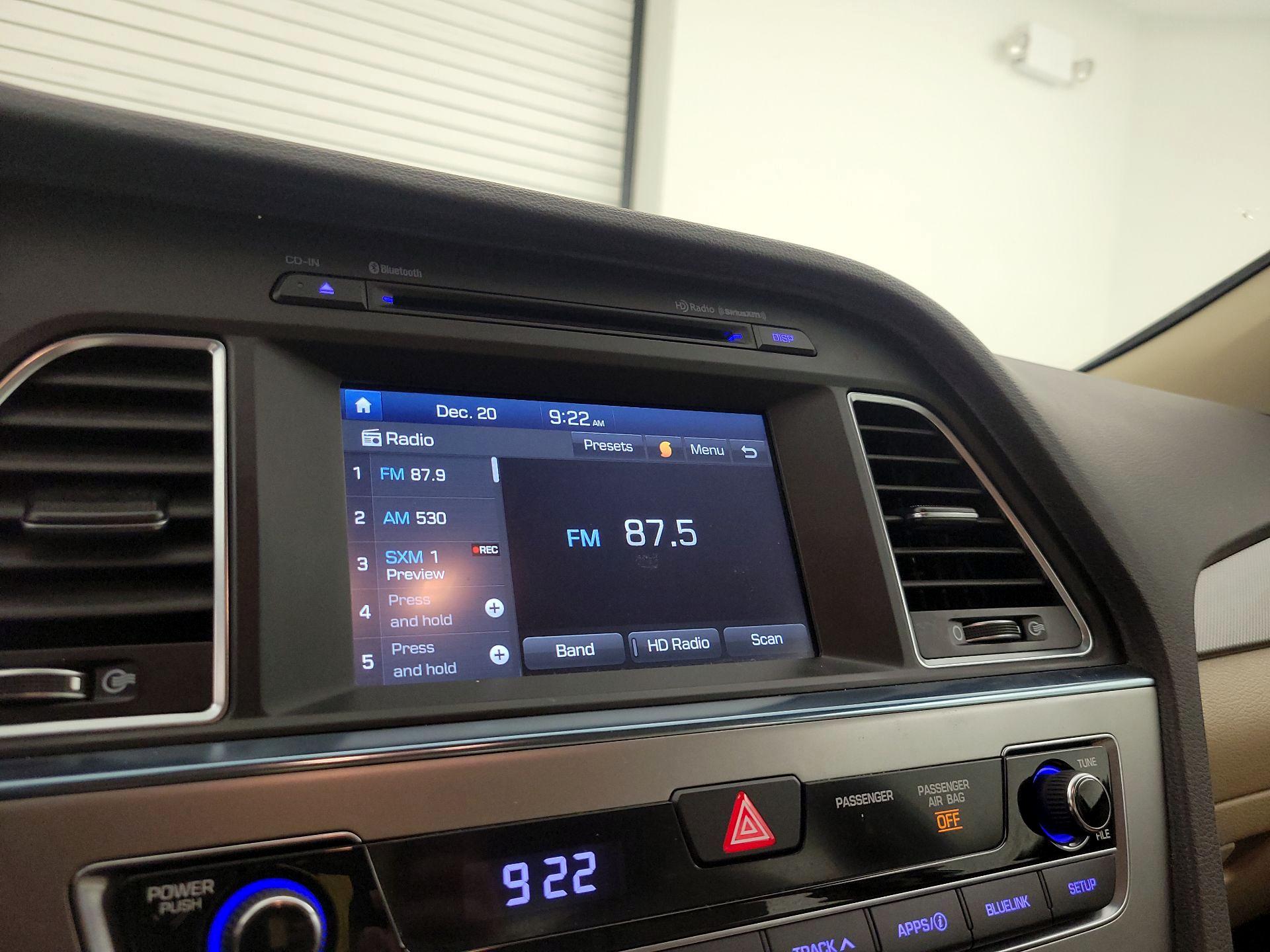 Thumbnail: 2017 Hyundai Sonata - 15