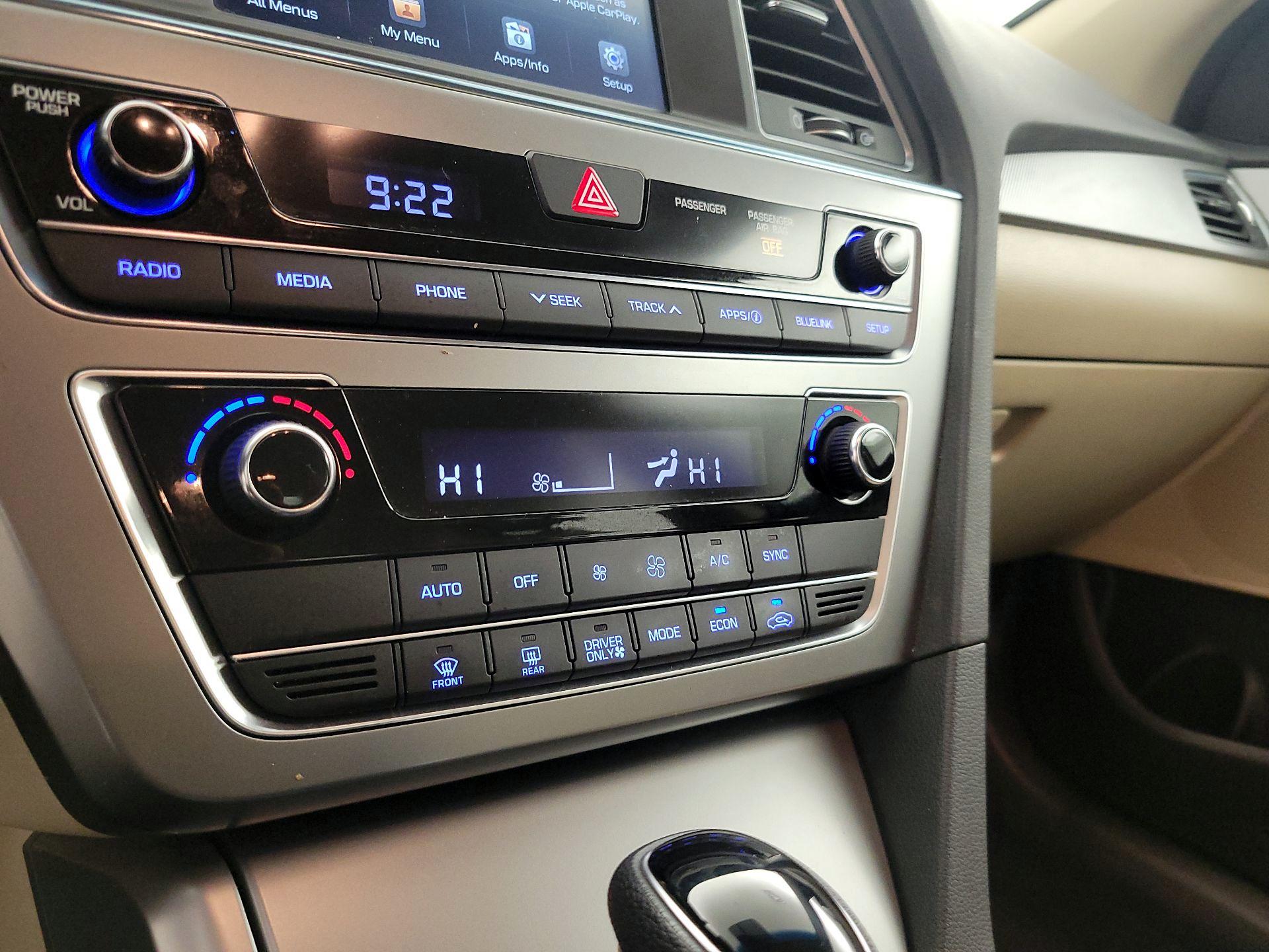 Thumbnail: 2017 Hyundai Sonata - 16