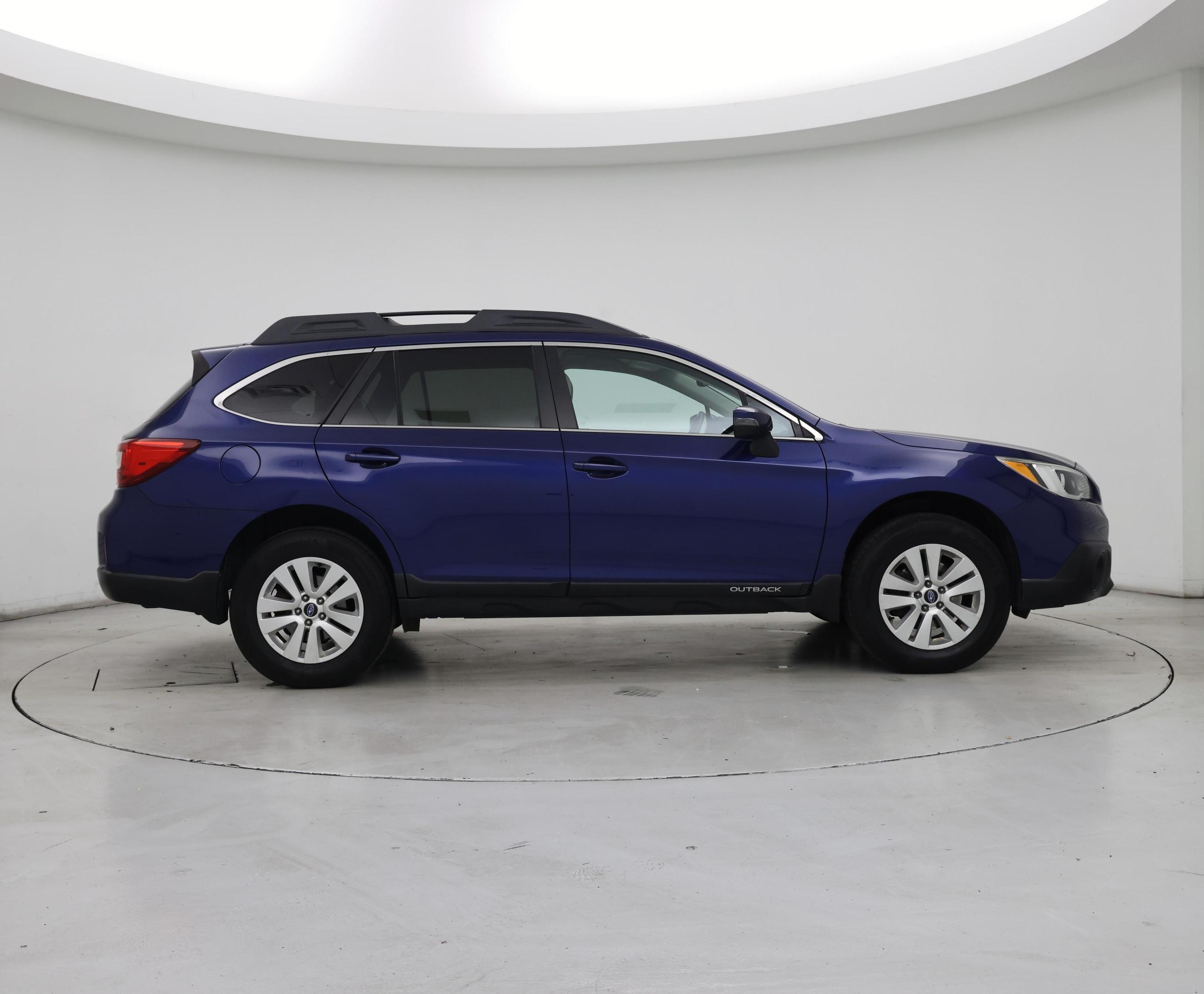 Thumbnail: 2016 Subaru Outback - 7