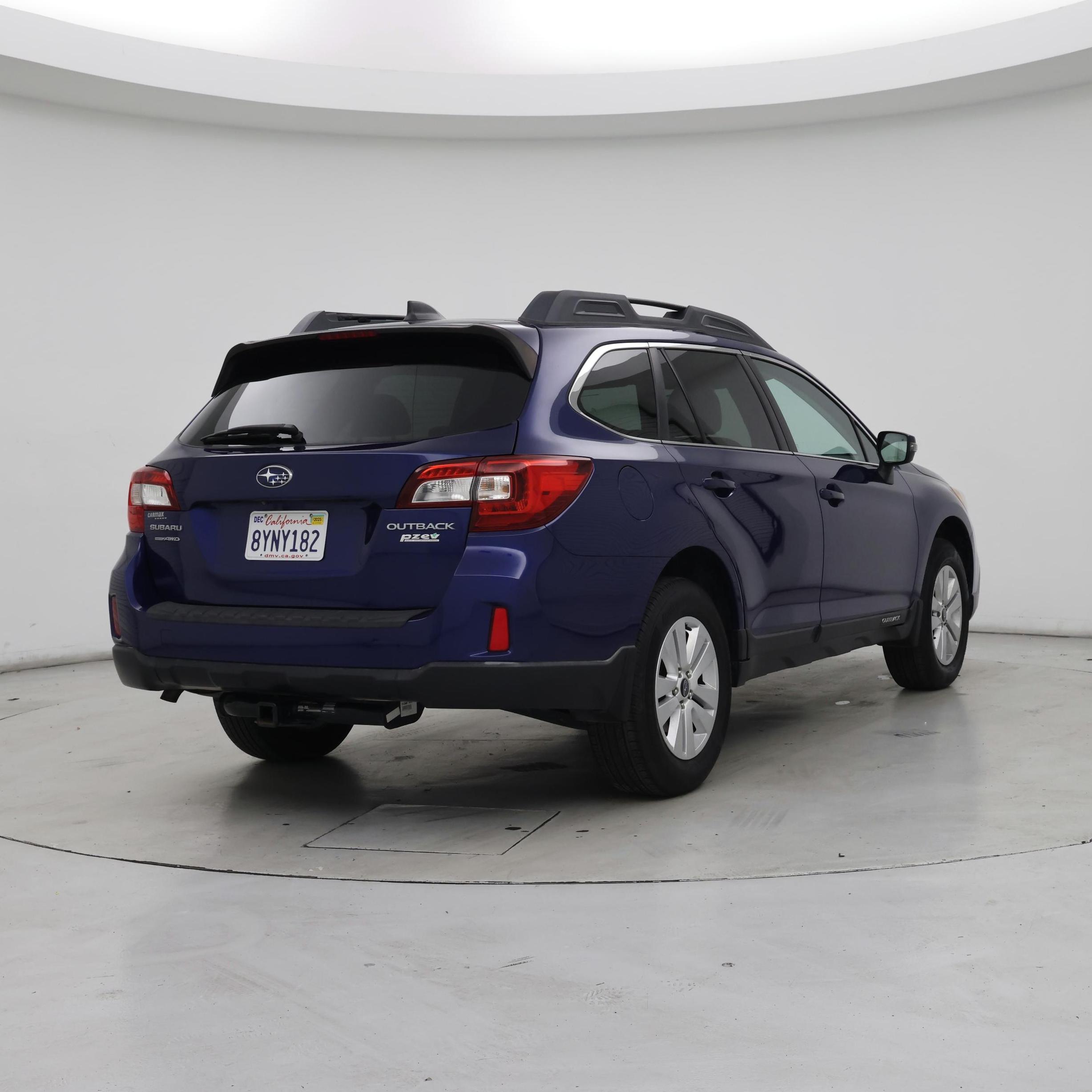 Thumbnail: 2016 Subaru Outback - 8