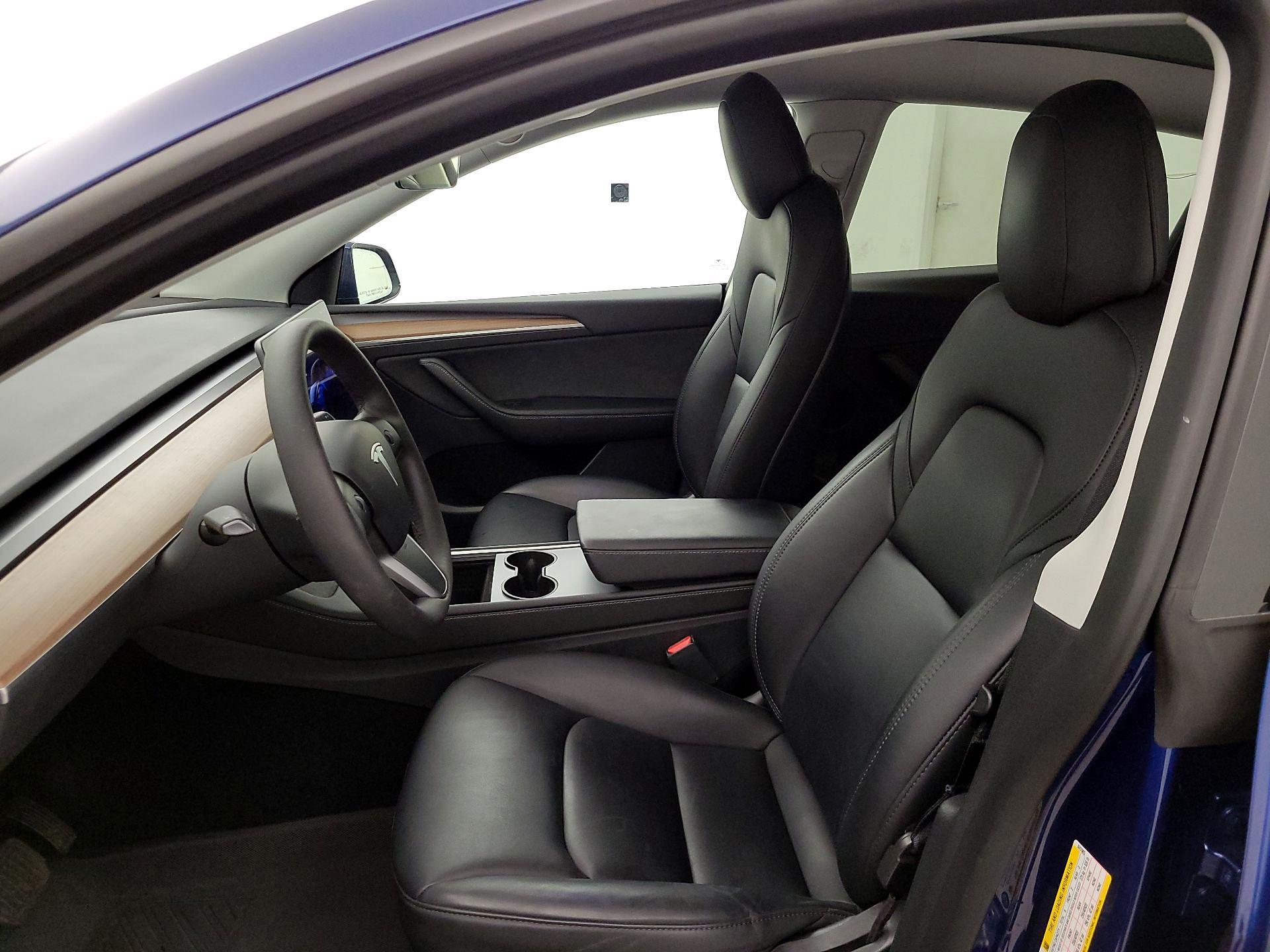 Thumbnail: 2023 Tesla Model Y - 11