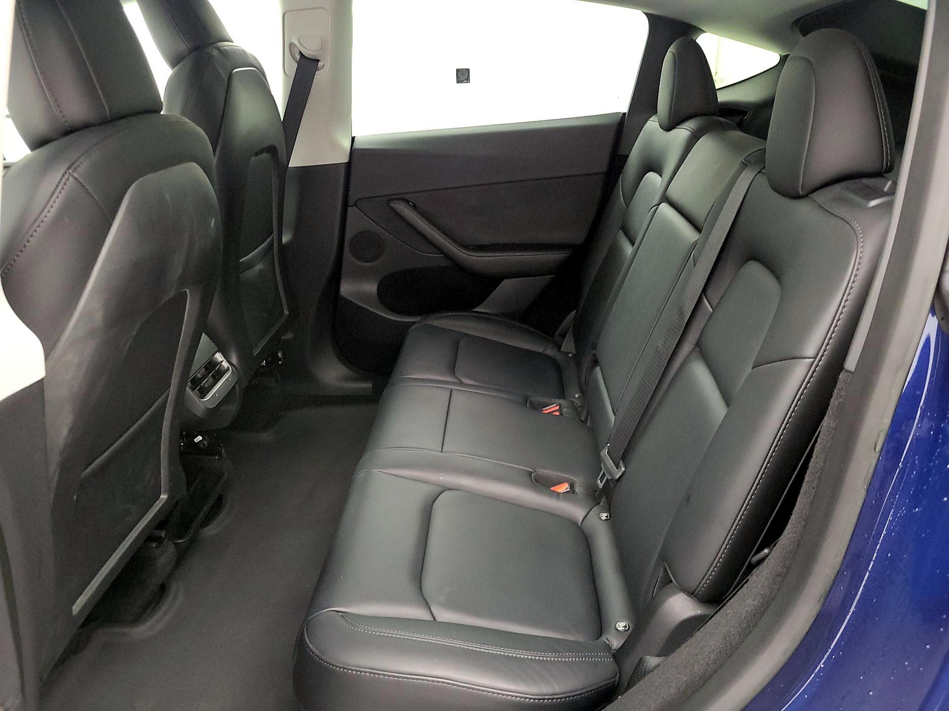 Thumbnail: 2023 Tesla Model Y - 18