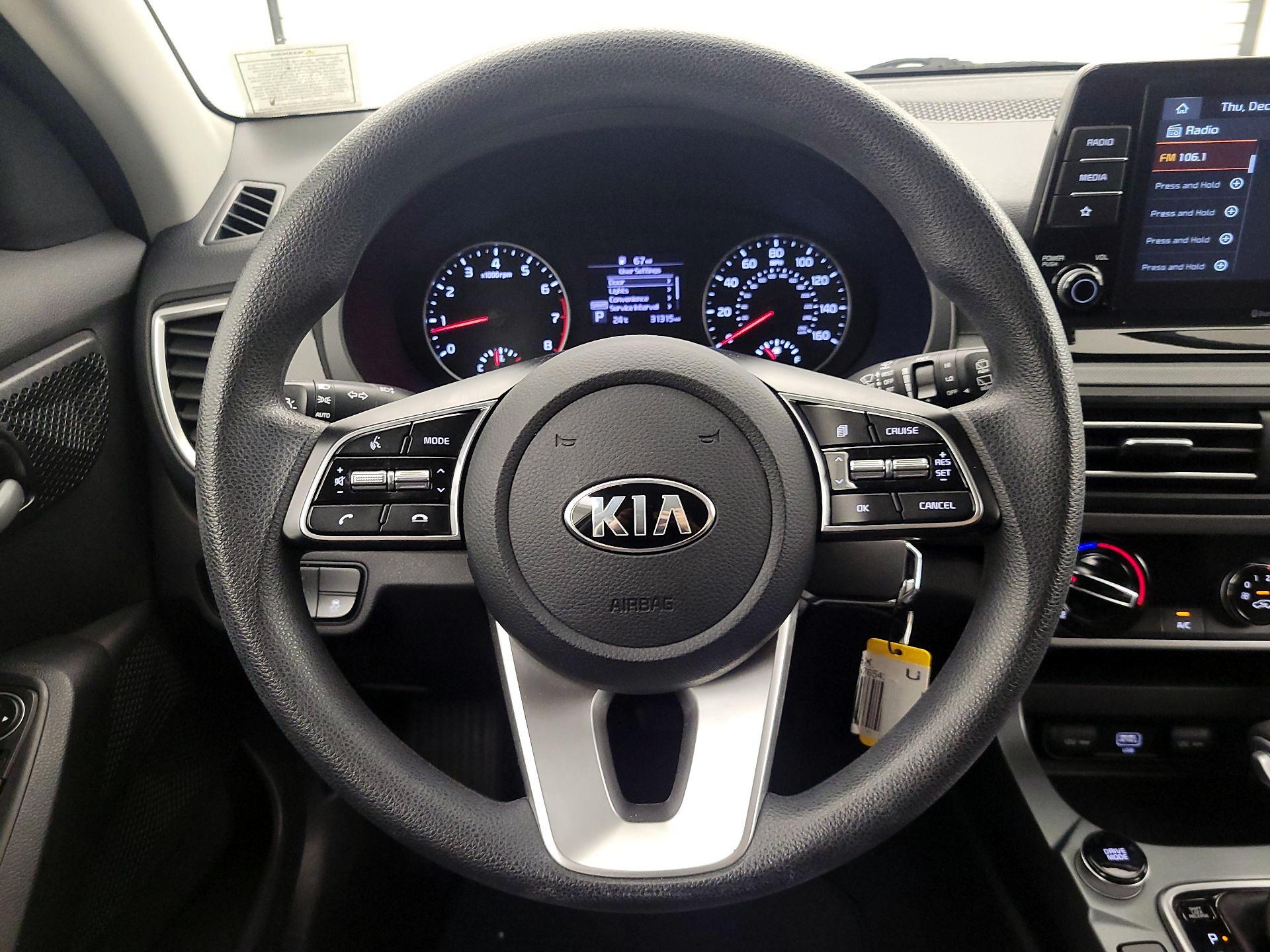 Thumbnail: 2021 Kia Seltos - 10