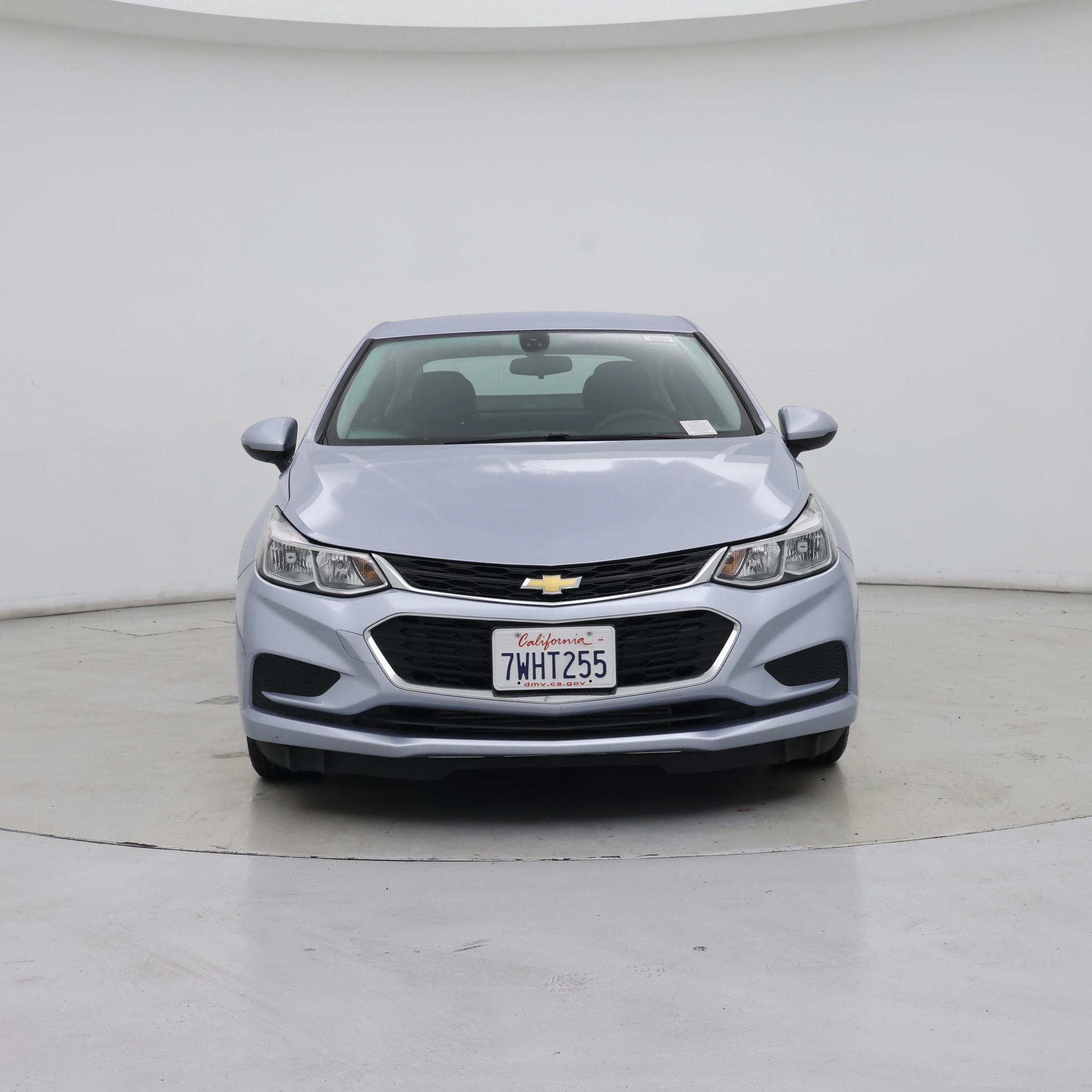 Thumbnail: 2017 Chevrolet Cruze - 5