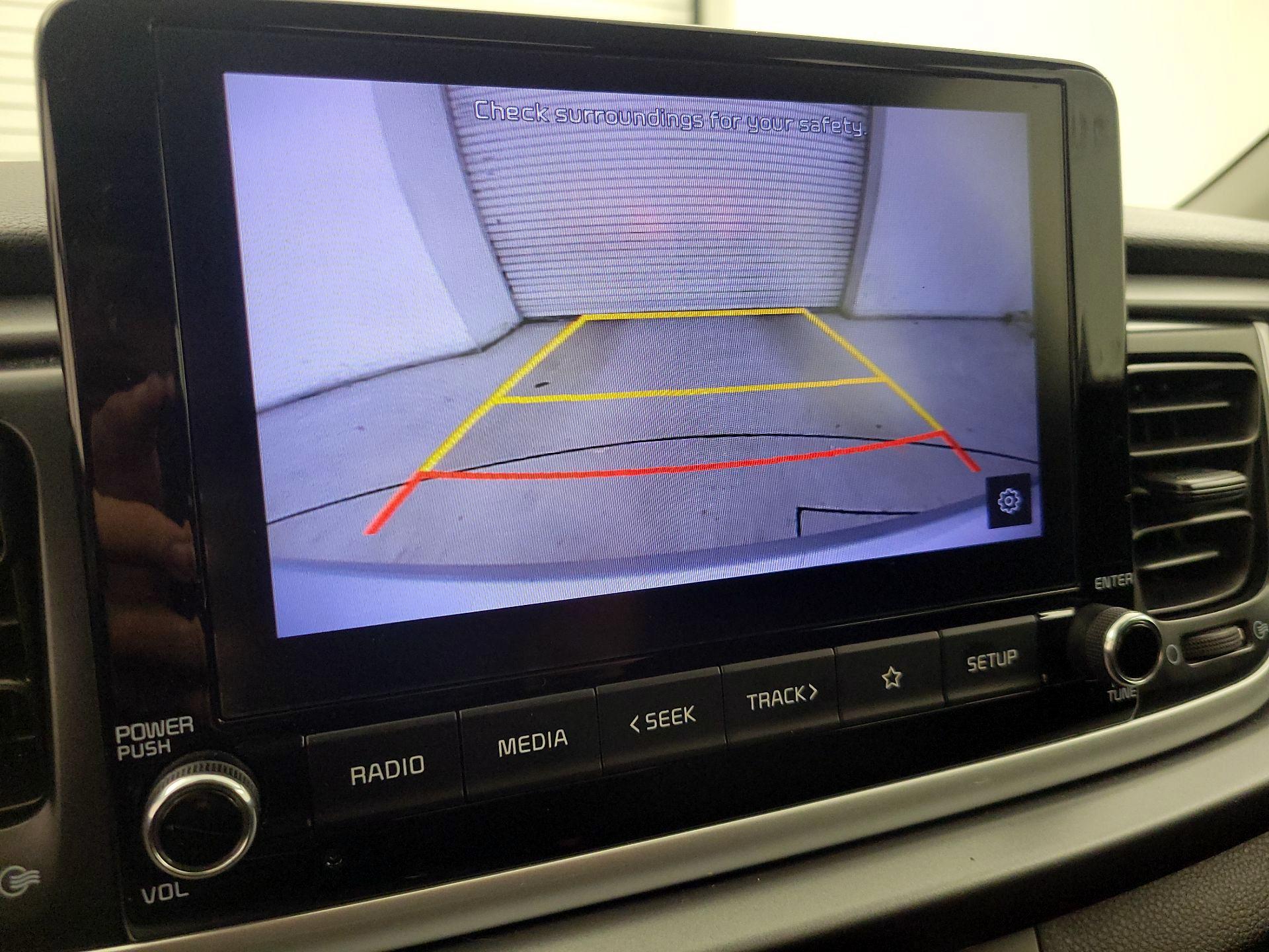 Thumbnail: 2021 Kia Rio - 14