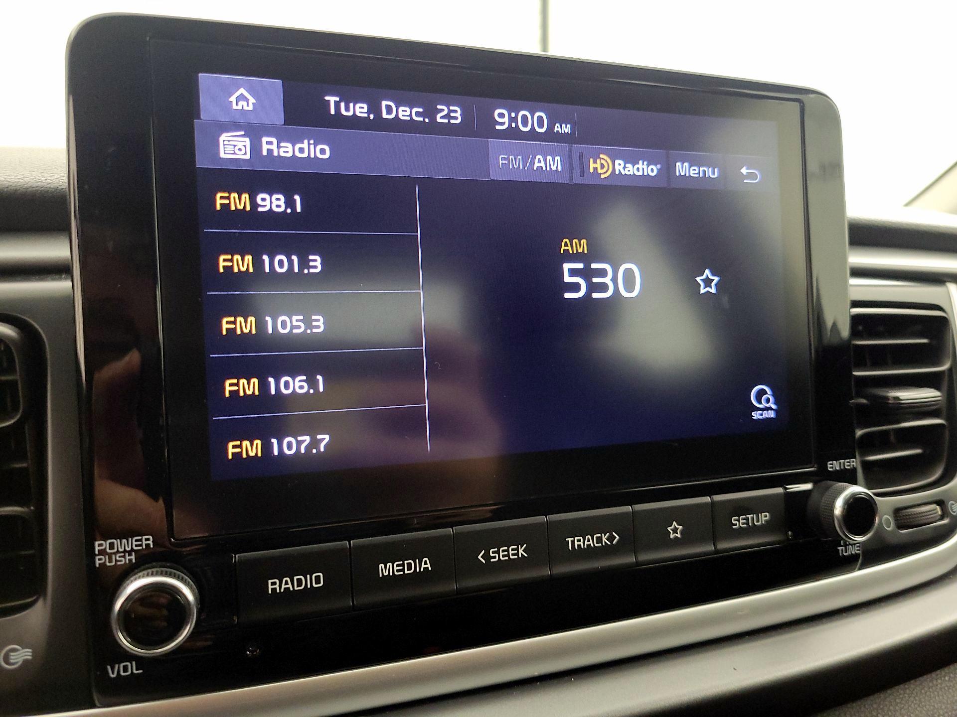 Thumbnail: 2021 Kia Rio - 15