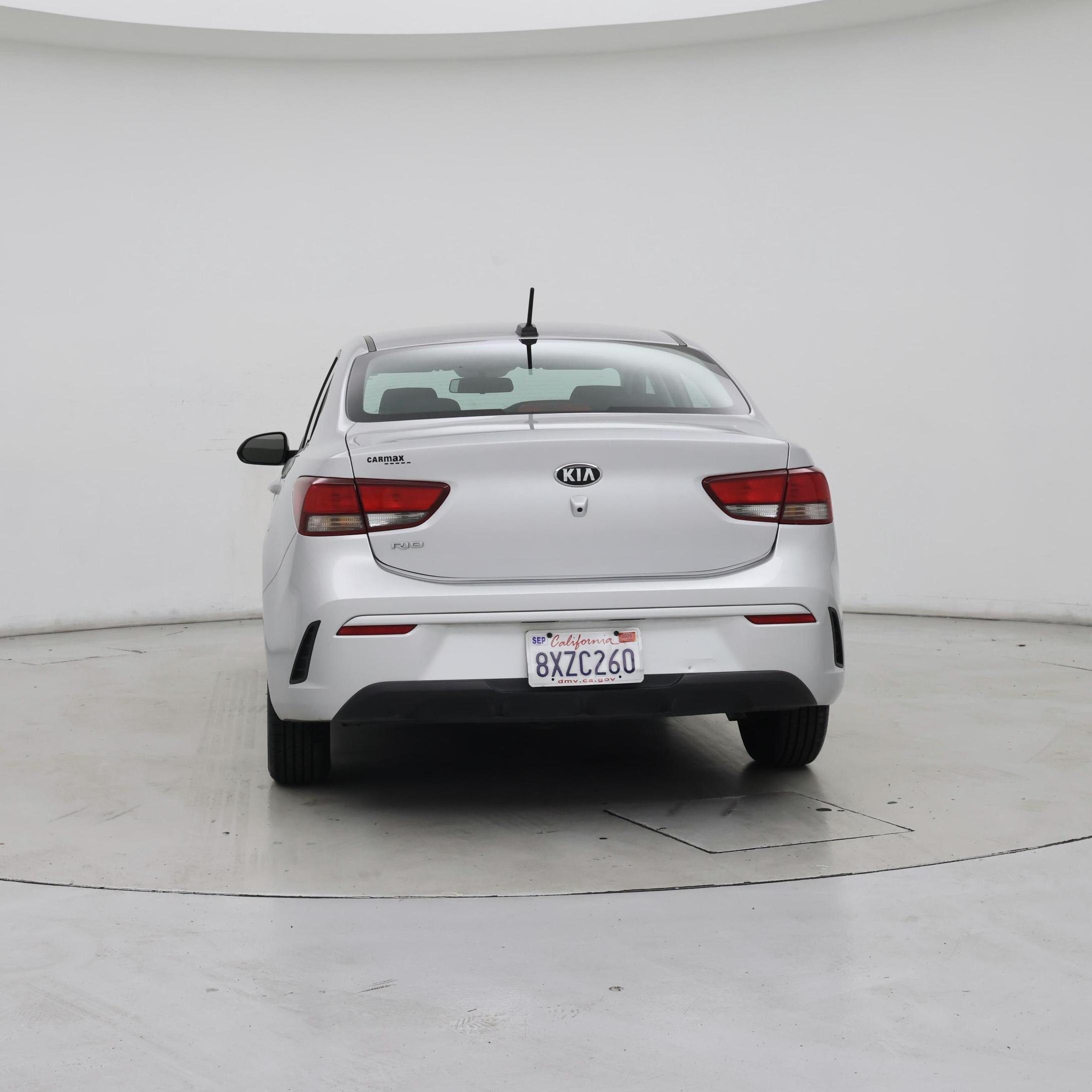 Thumbnail: 2021 Kia Rio - 6