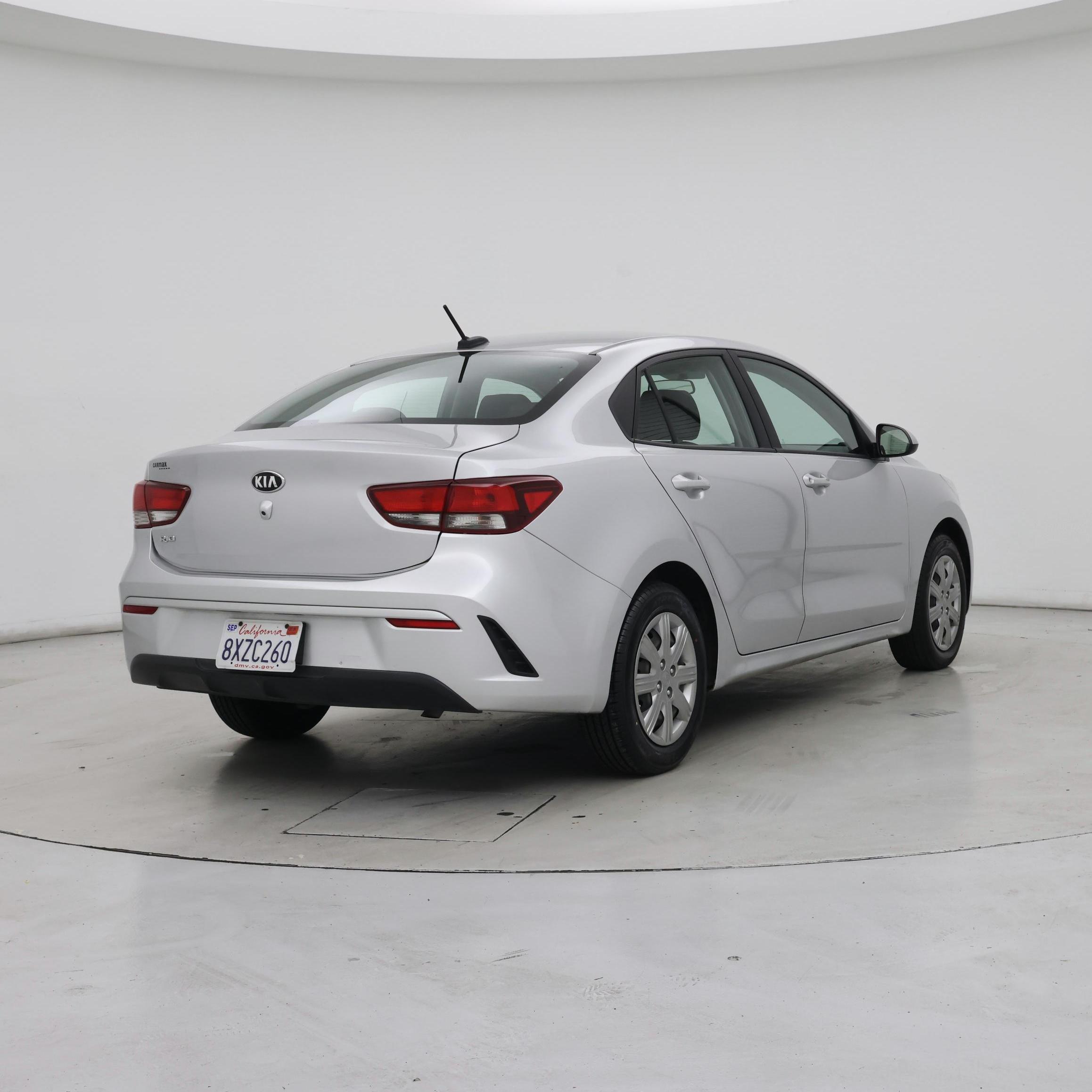 Thumbnail: 2021 Kia Rio - 8