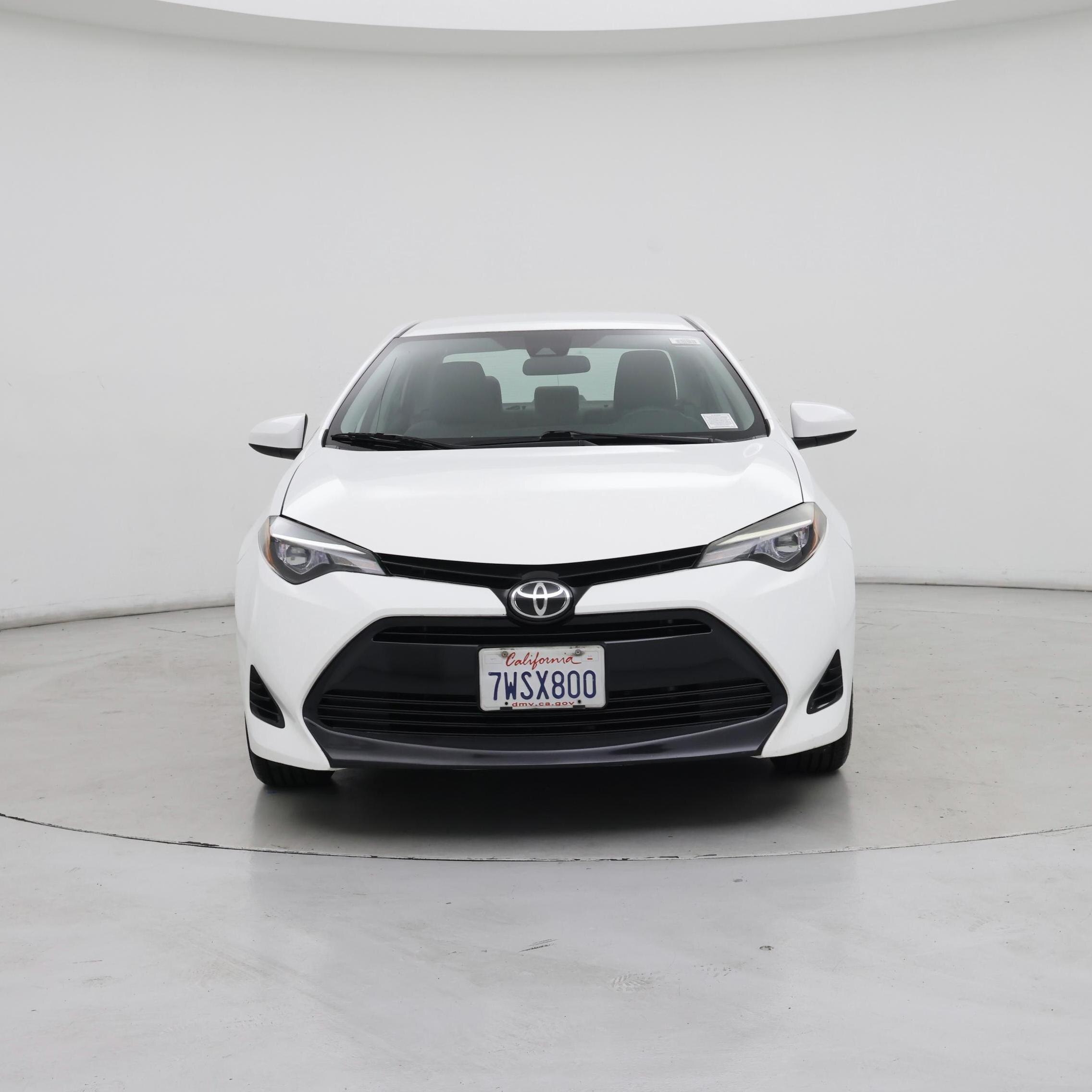 Thumbnail: 2017 Toyota Corolla - 5