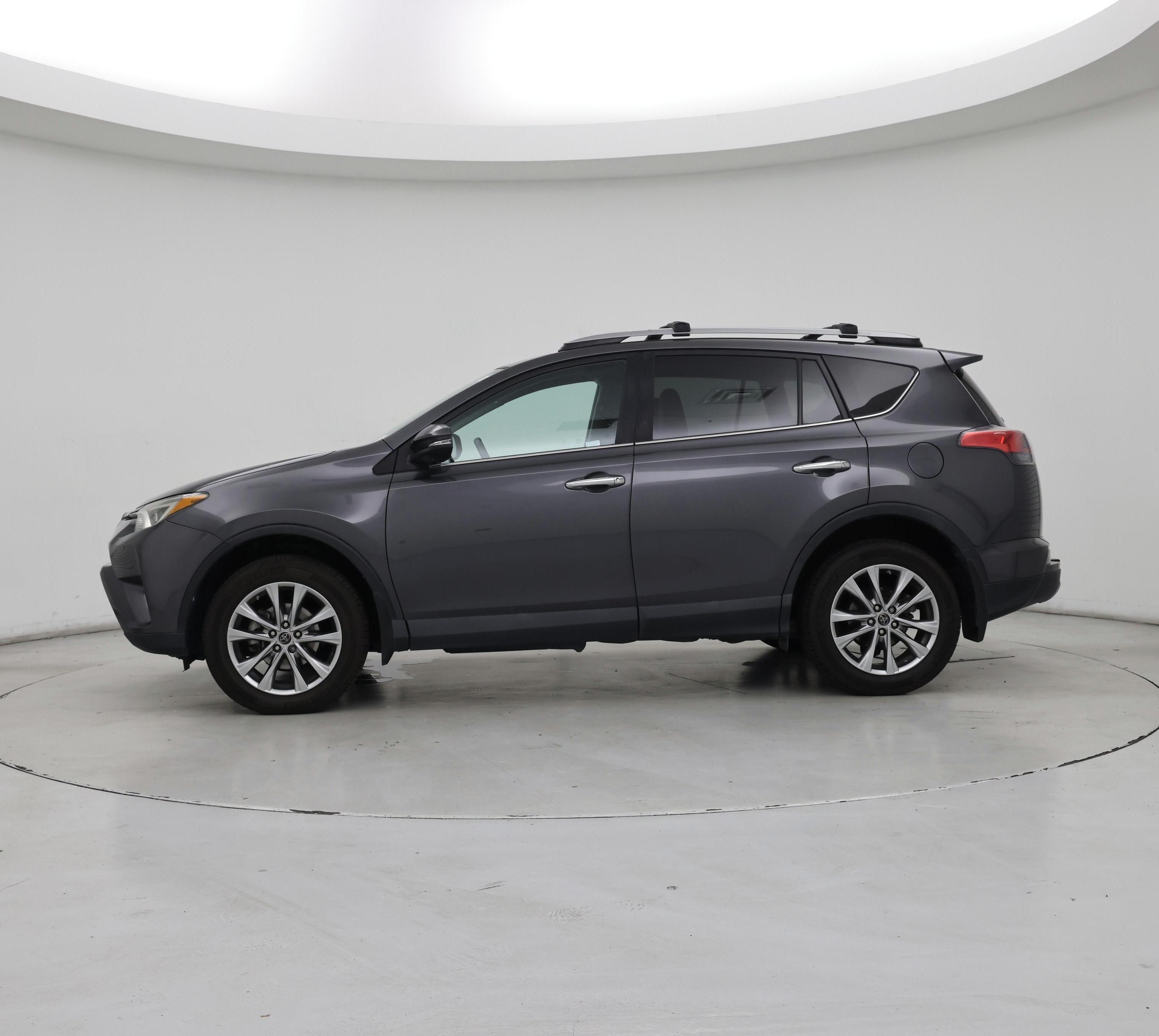 Thumbnail: 2017 Toyota RAV4 - 3