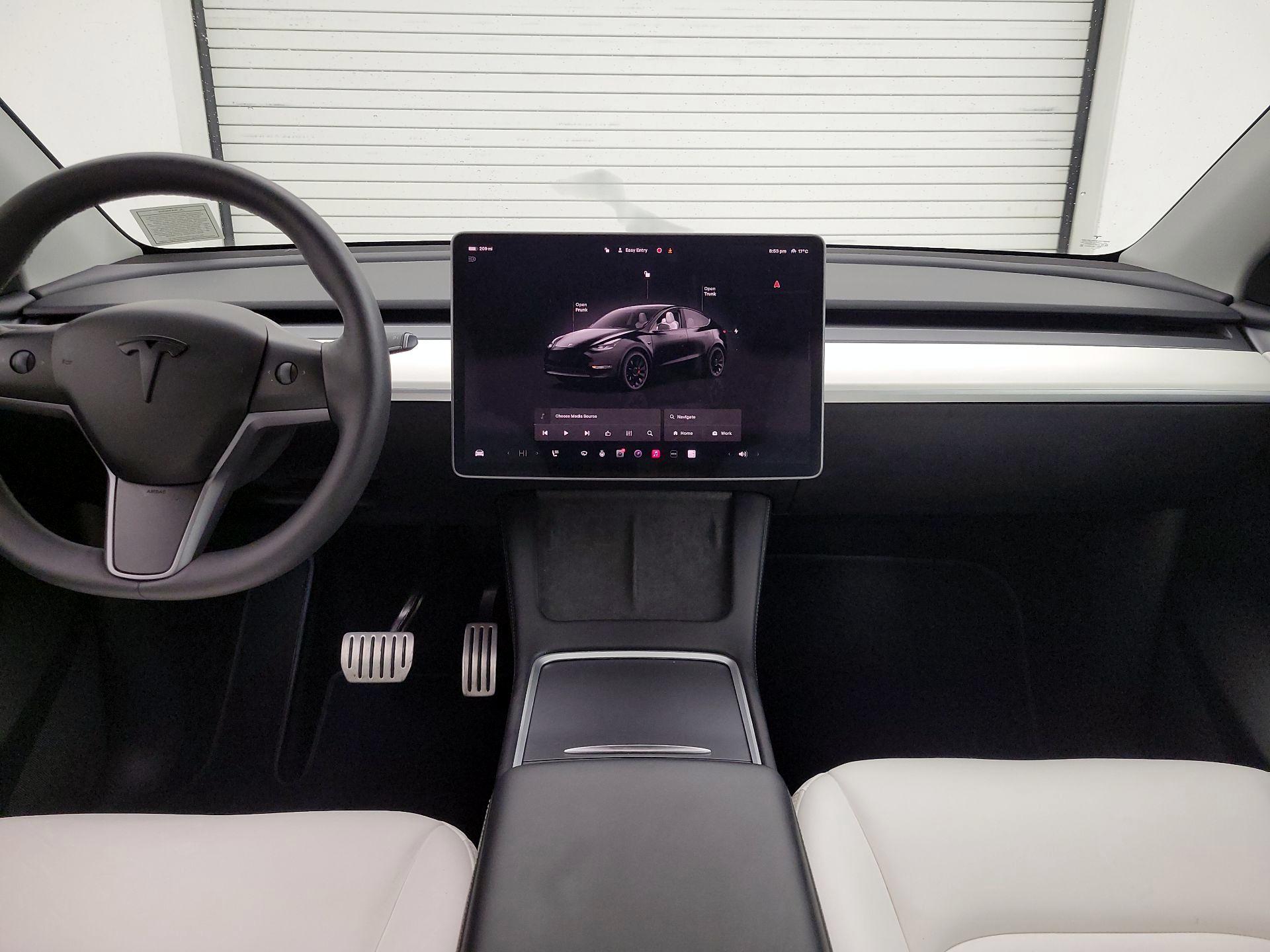 Thumbnail: 2023 Tesla Model Y - 9