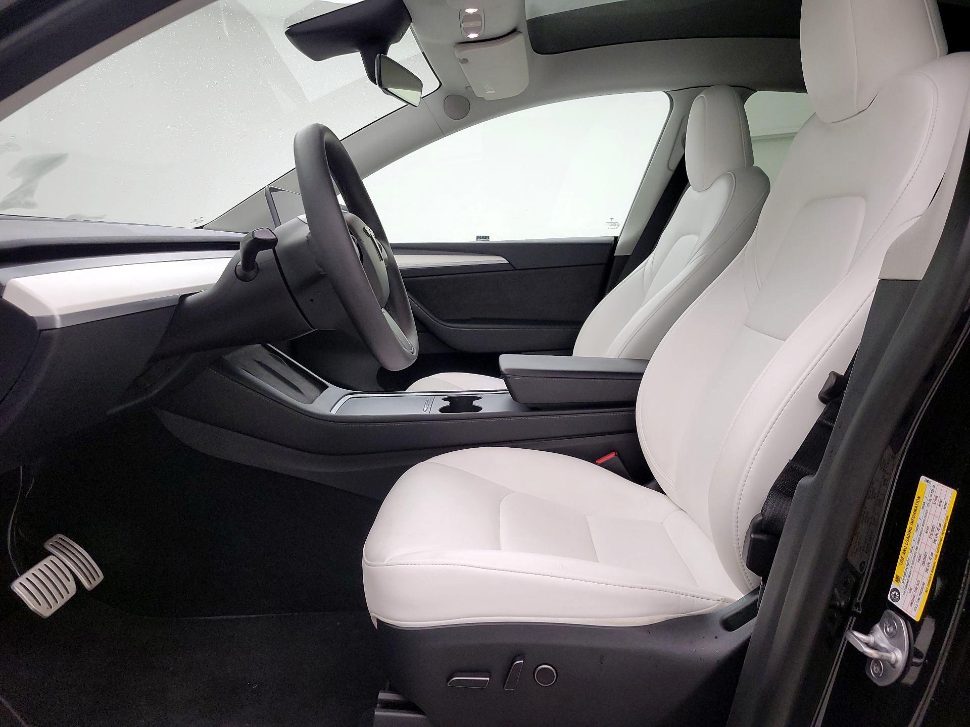 Thumbnail: 2023 Tesla Model Y - 11