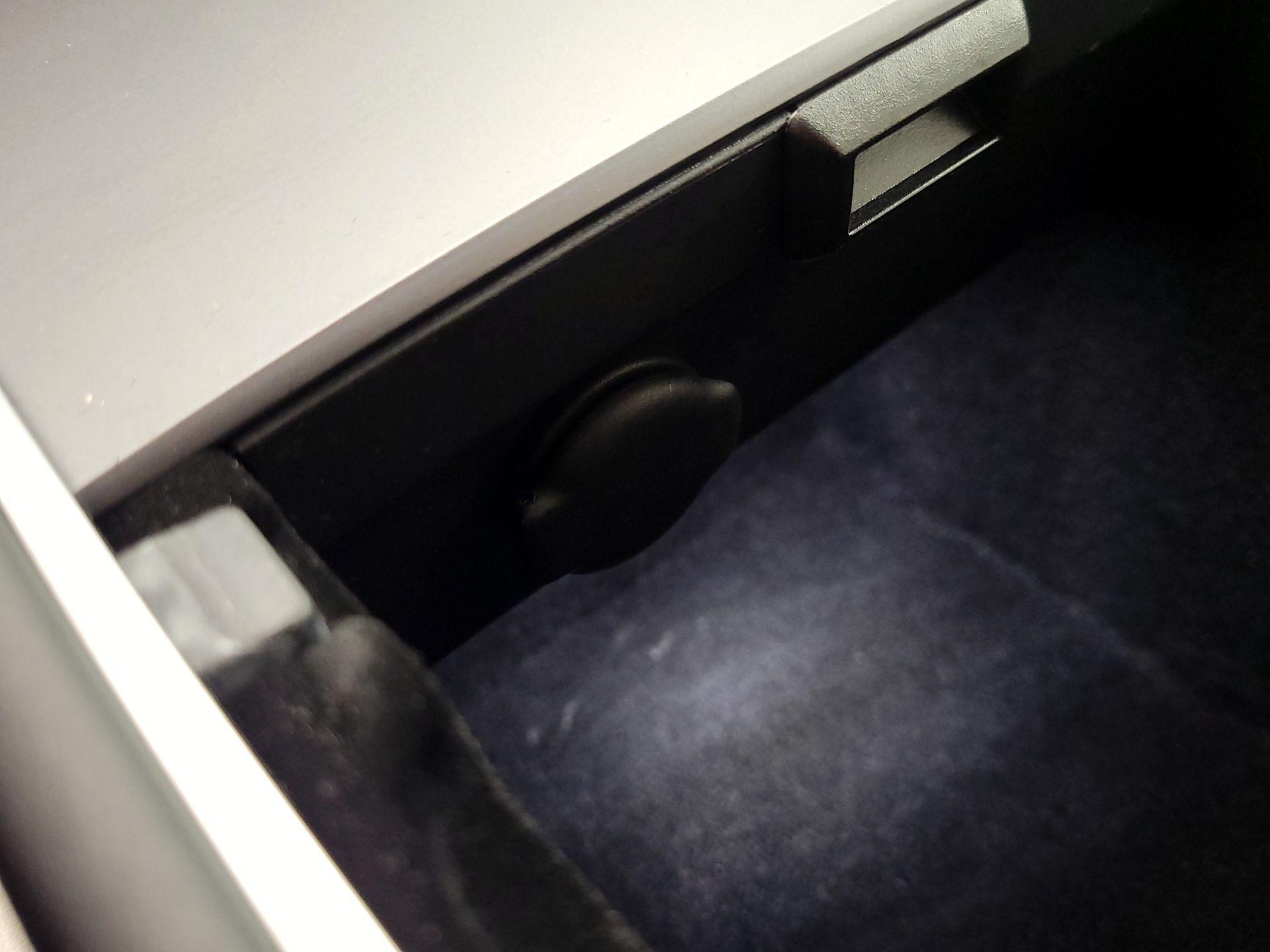 Thumbnail: 2023 Tesla Model Y - 18