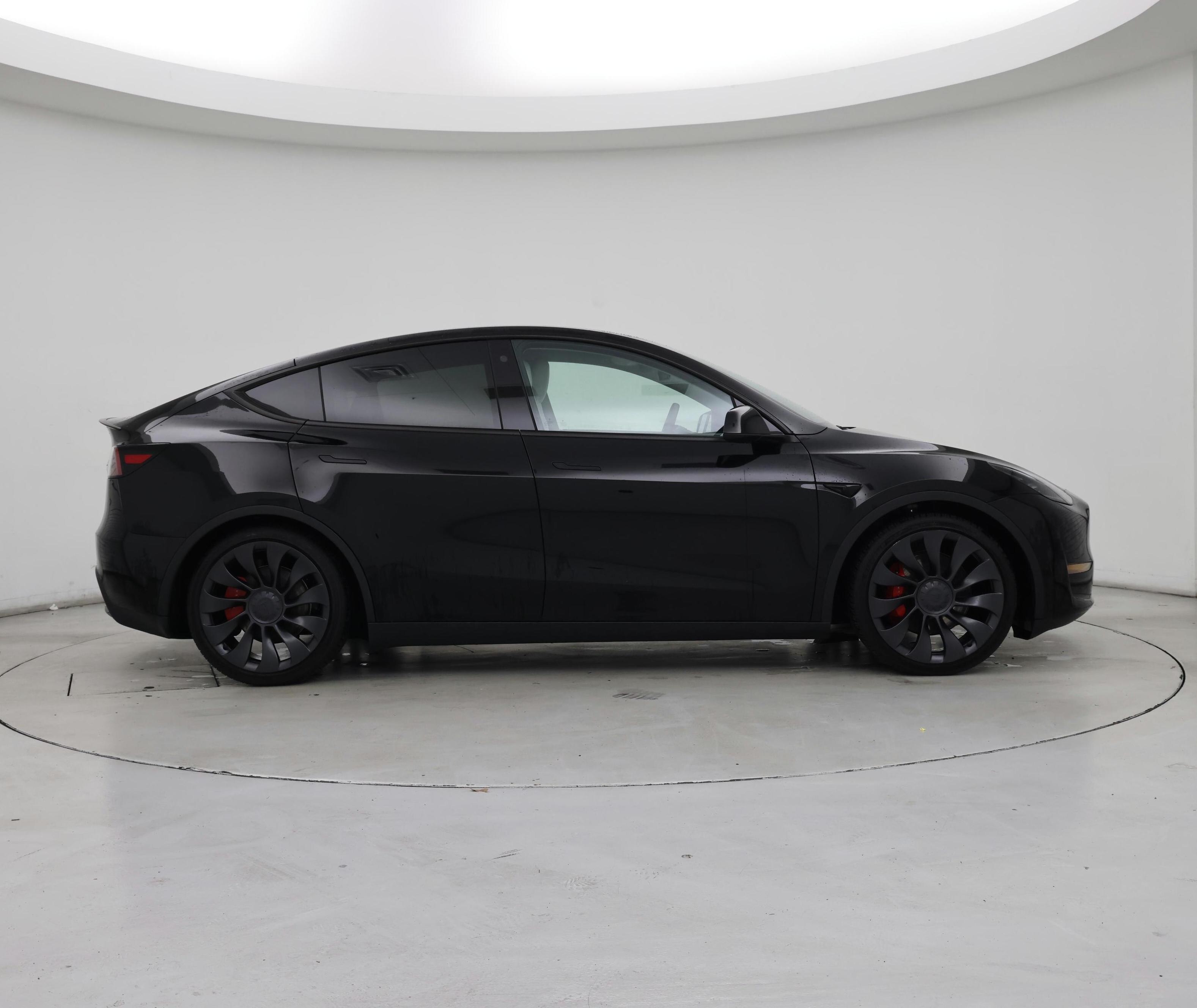 Thumbnail: 2023 Tesla Model Y - 7