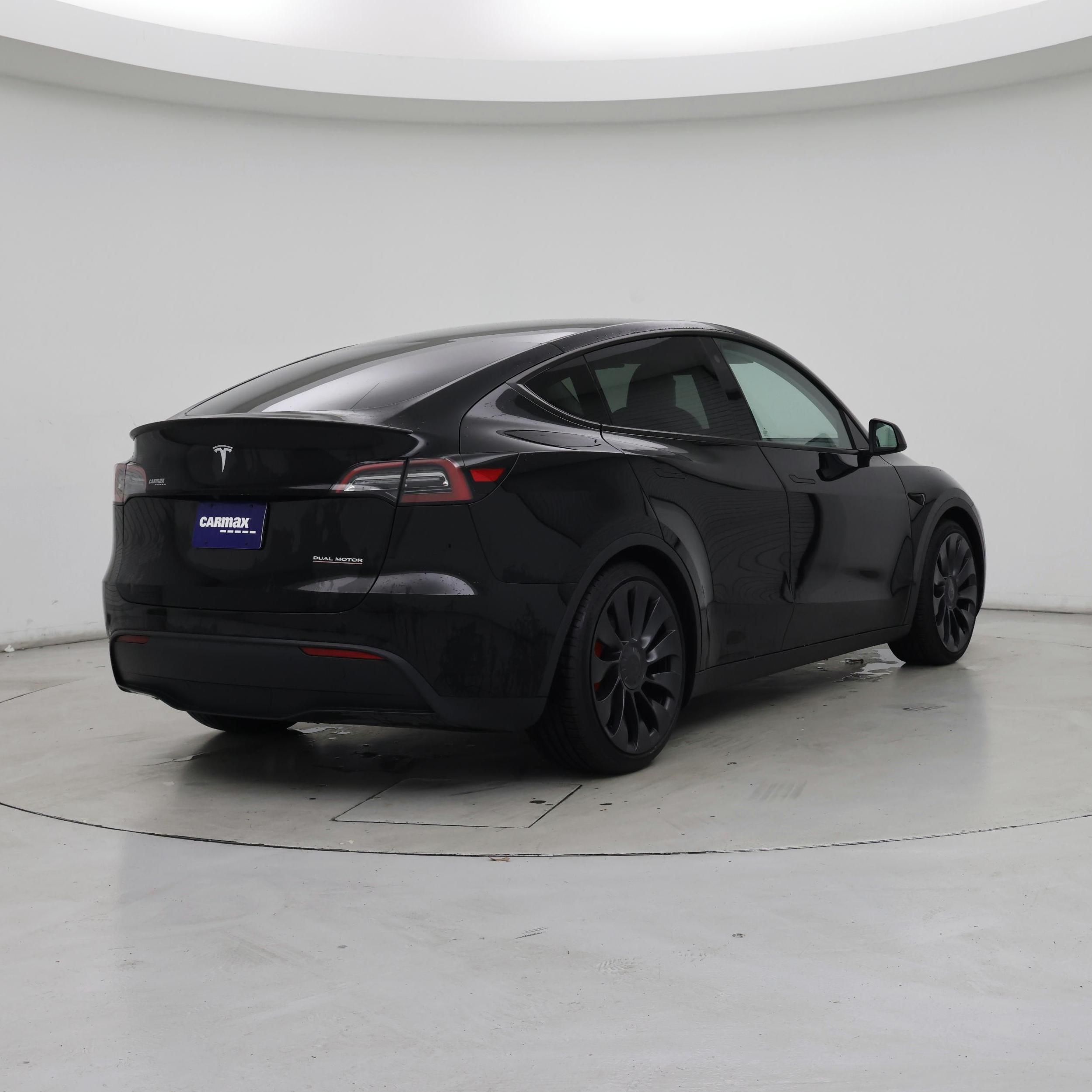 Thumbnail: 2023 Tesla Model Y - 8